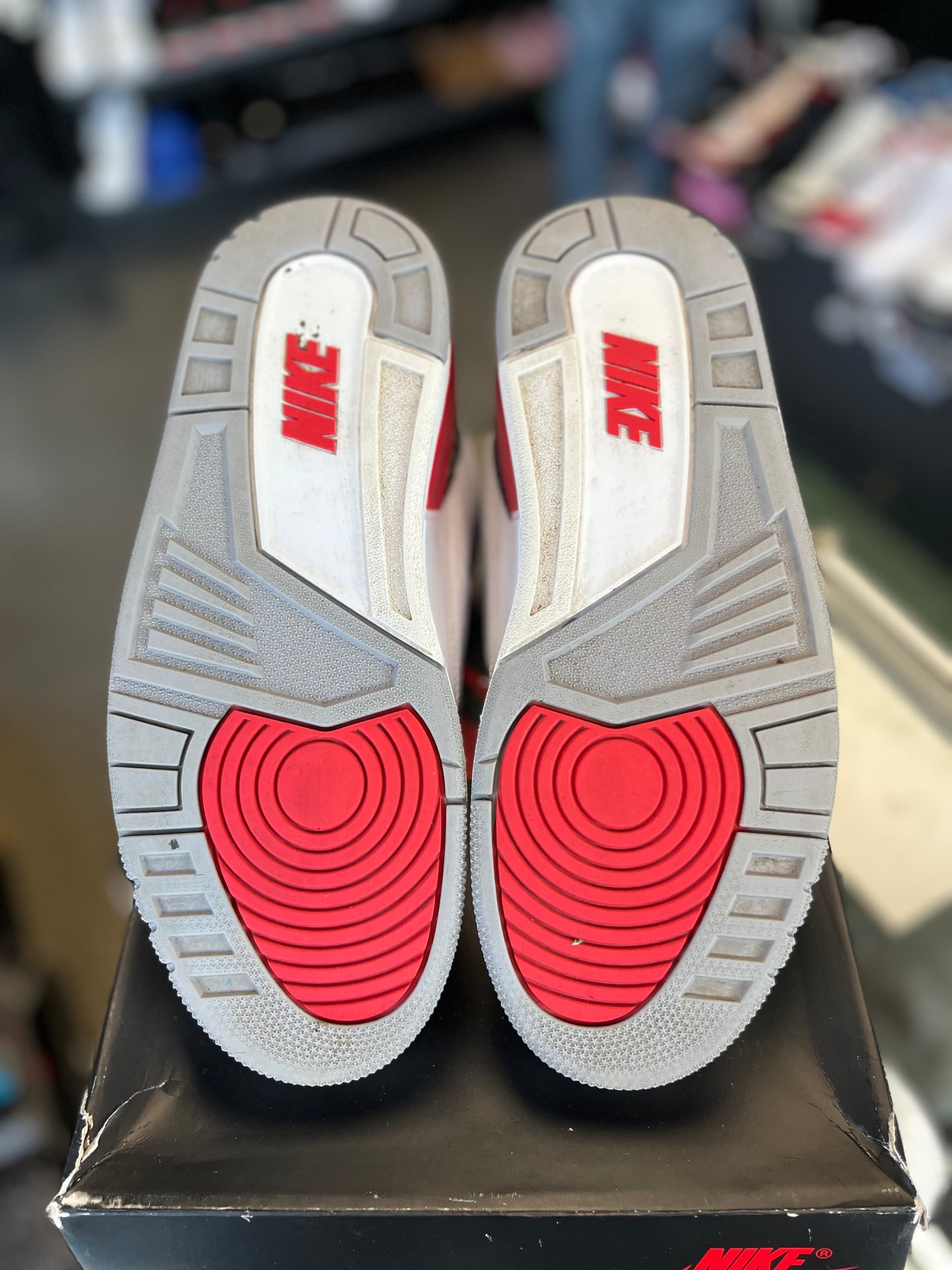 Jordan 3 “Fire Red” Size 8.5