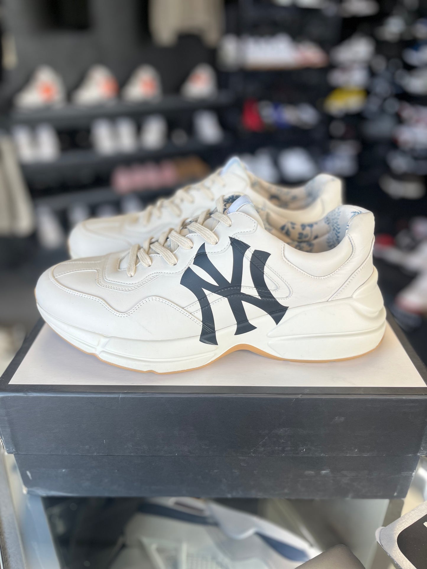 Gucci Rhyton “New York Yankees” Size 11