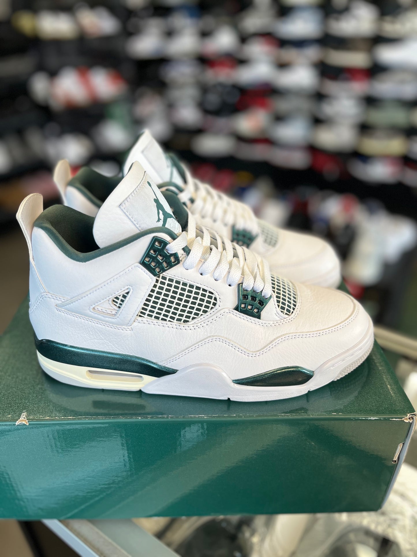 Jordan 4 “Oxidized Green” Size 9.5