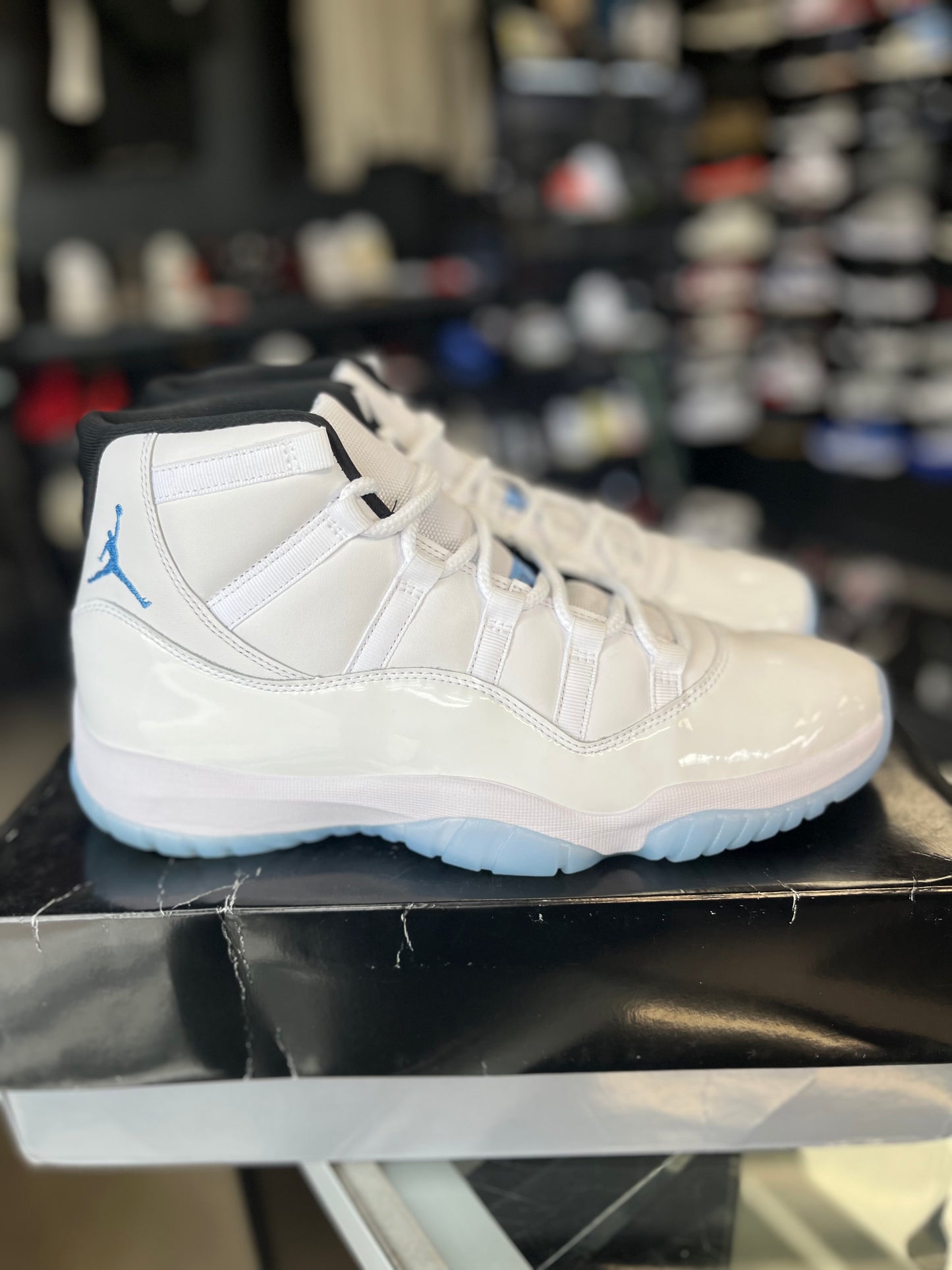 Jordan 11 “Legend Blue” Size 12