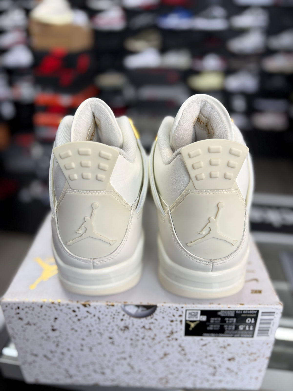 Jordan 4 “Metallic Gold” Size 10 Men