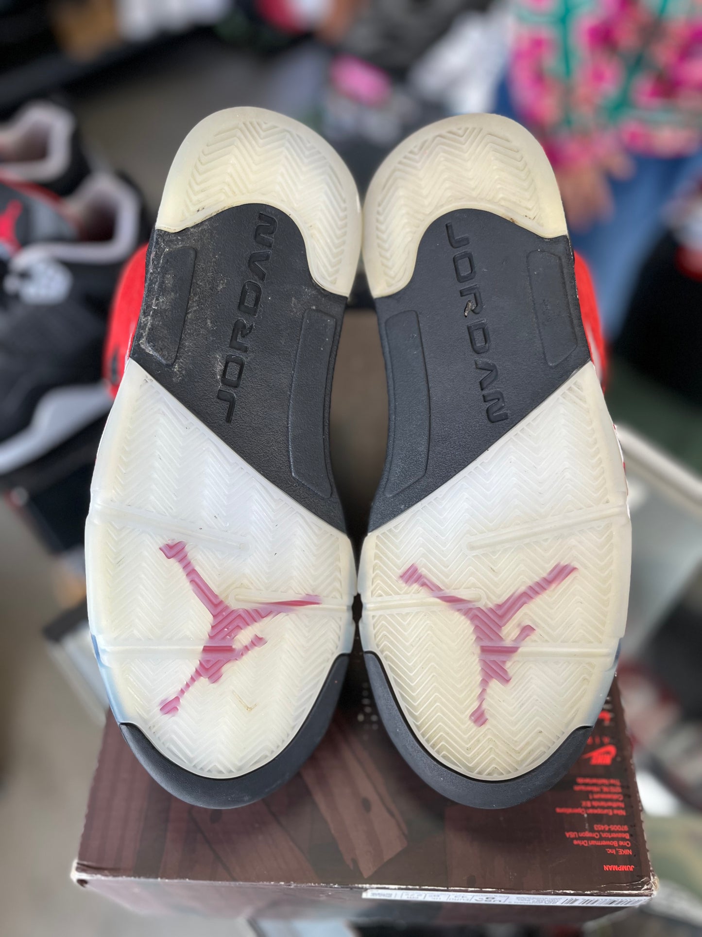 Jordan 5 “Raging Bull” Size 9.5