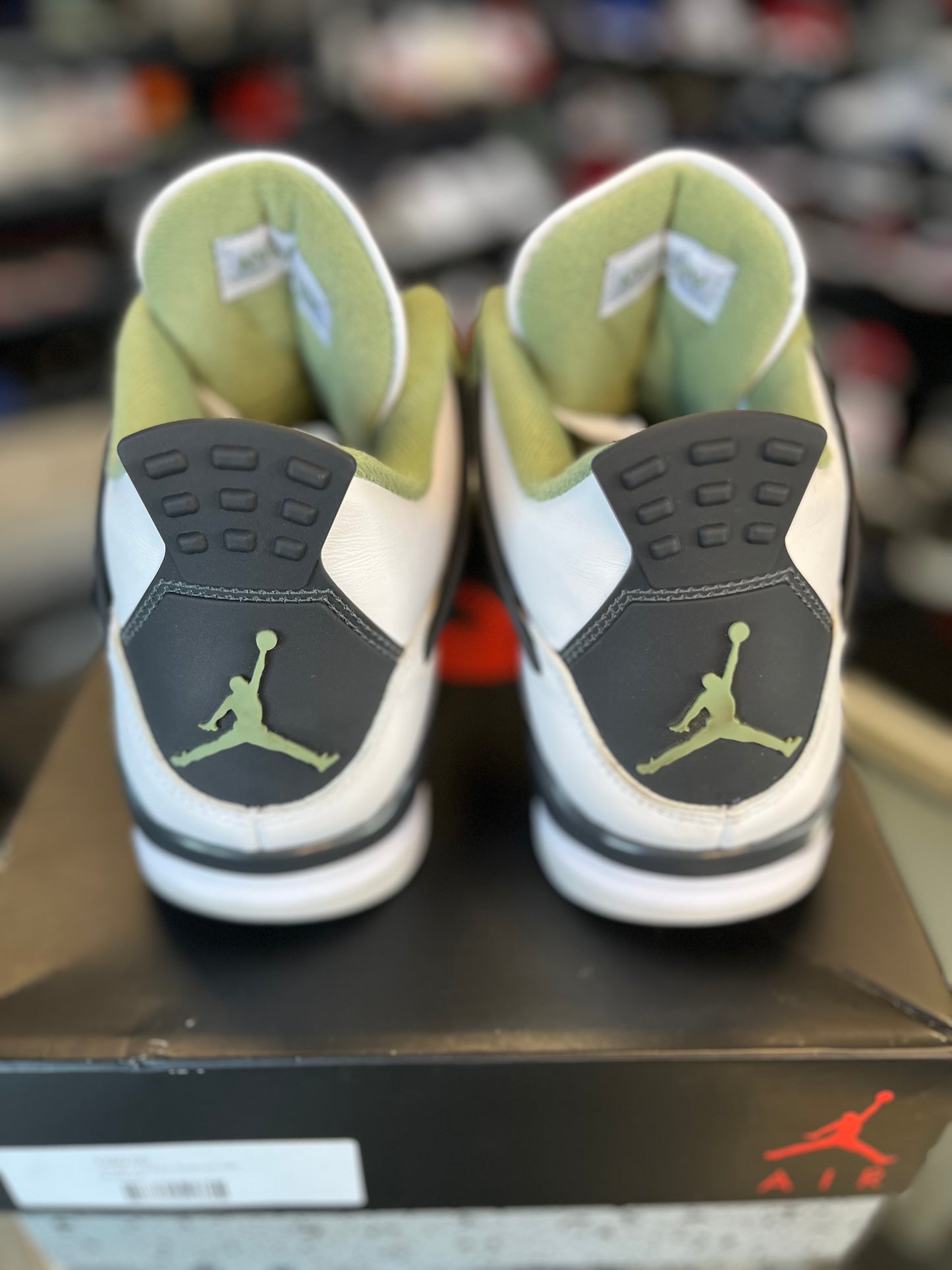 Jordan 4 “Seafoam” Size 8 Men