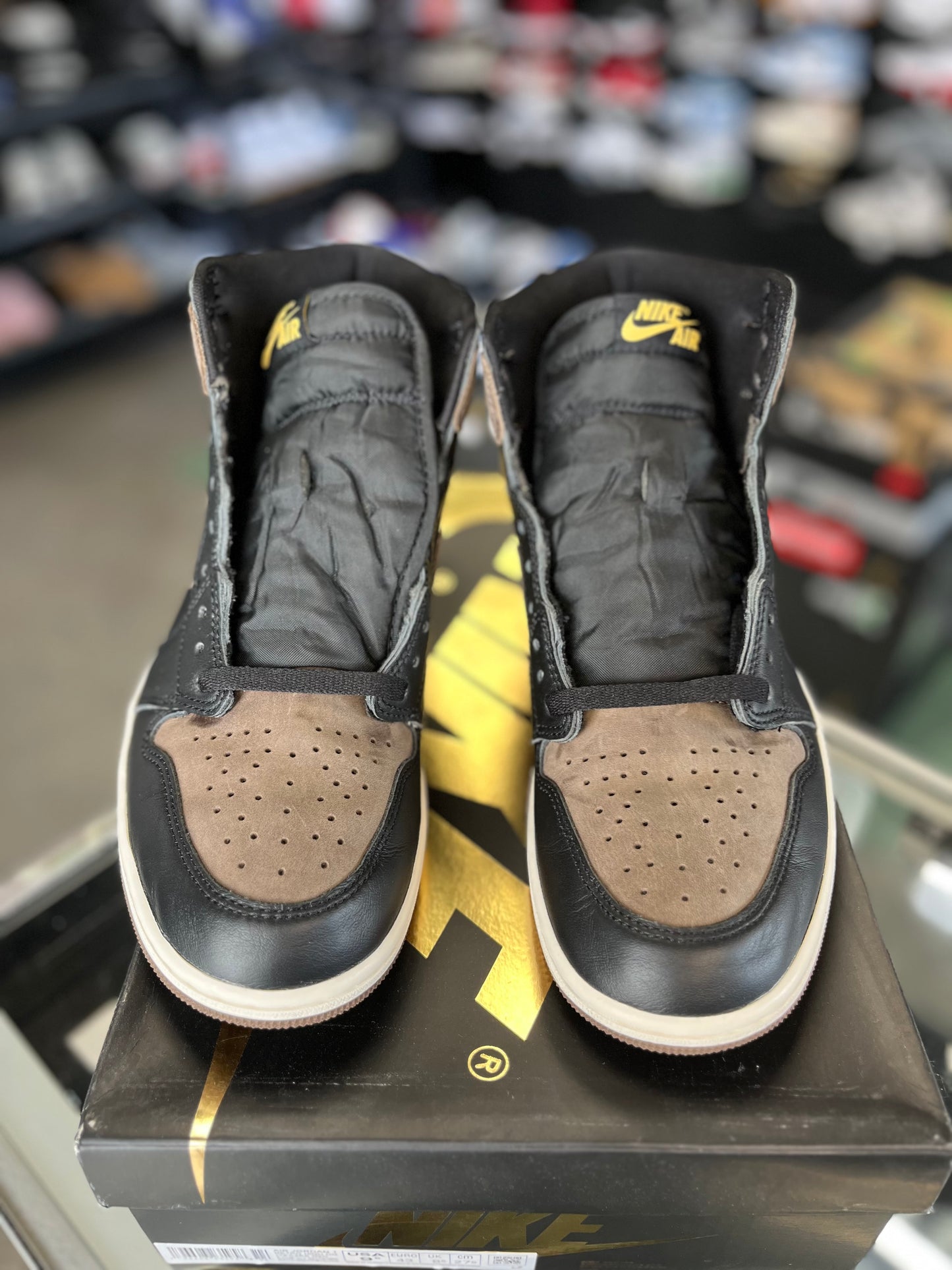 Jordan 1 “Palomino” Size 9.5