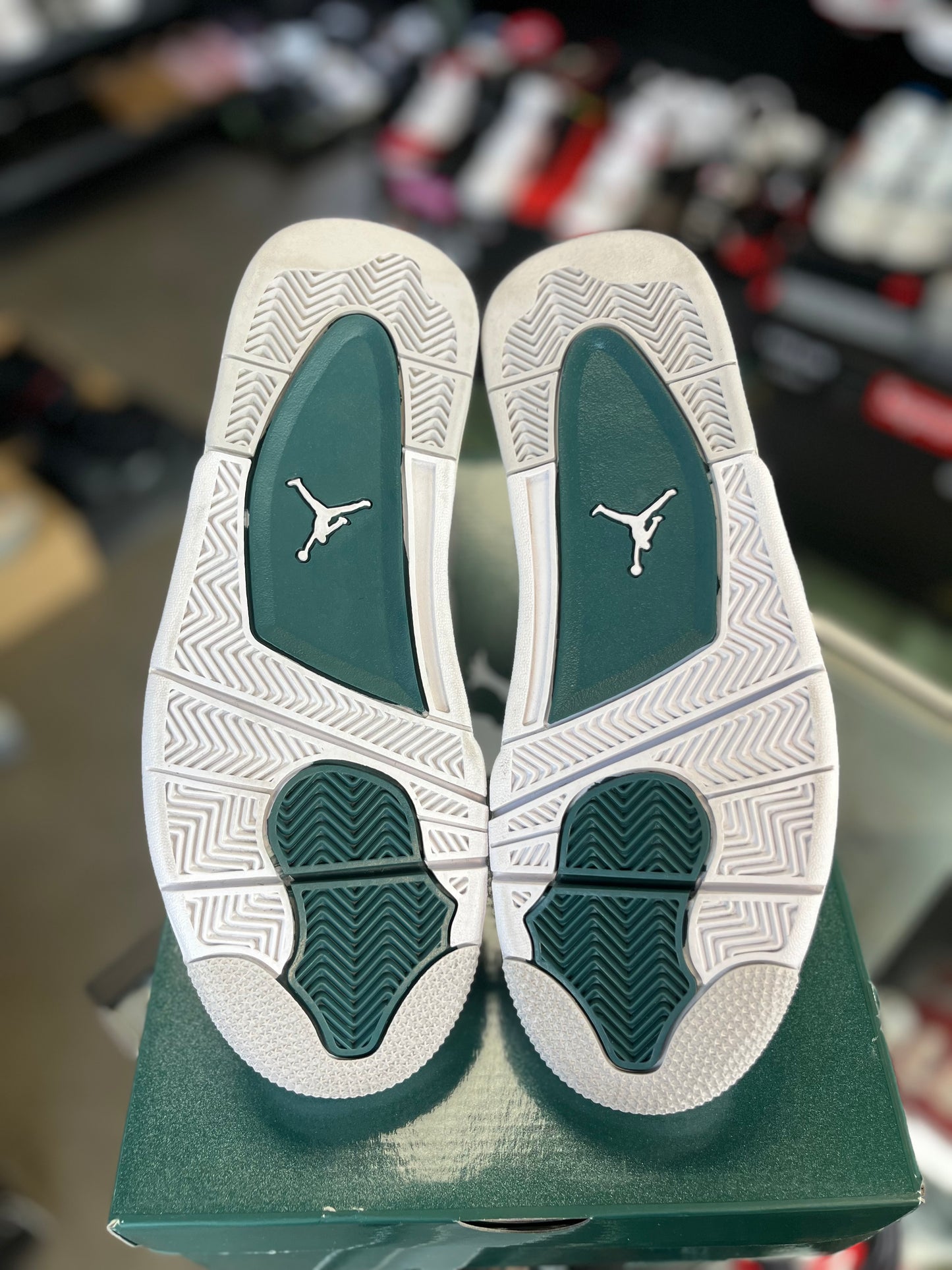 Jordan 4 “Oxidized Green” Size 9.5