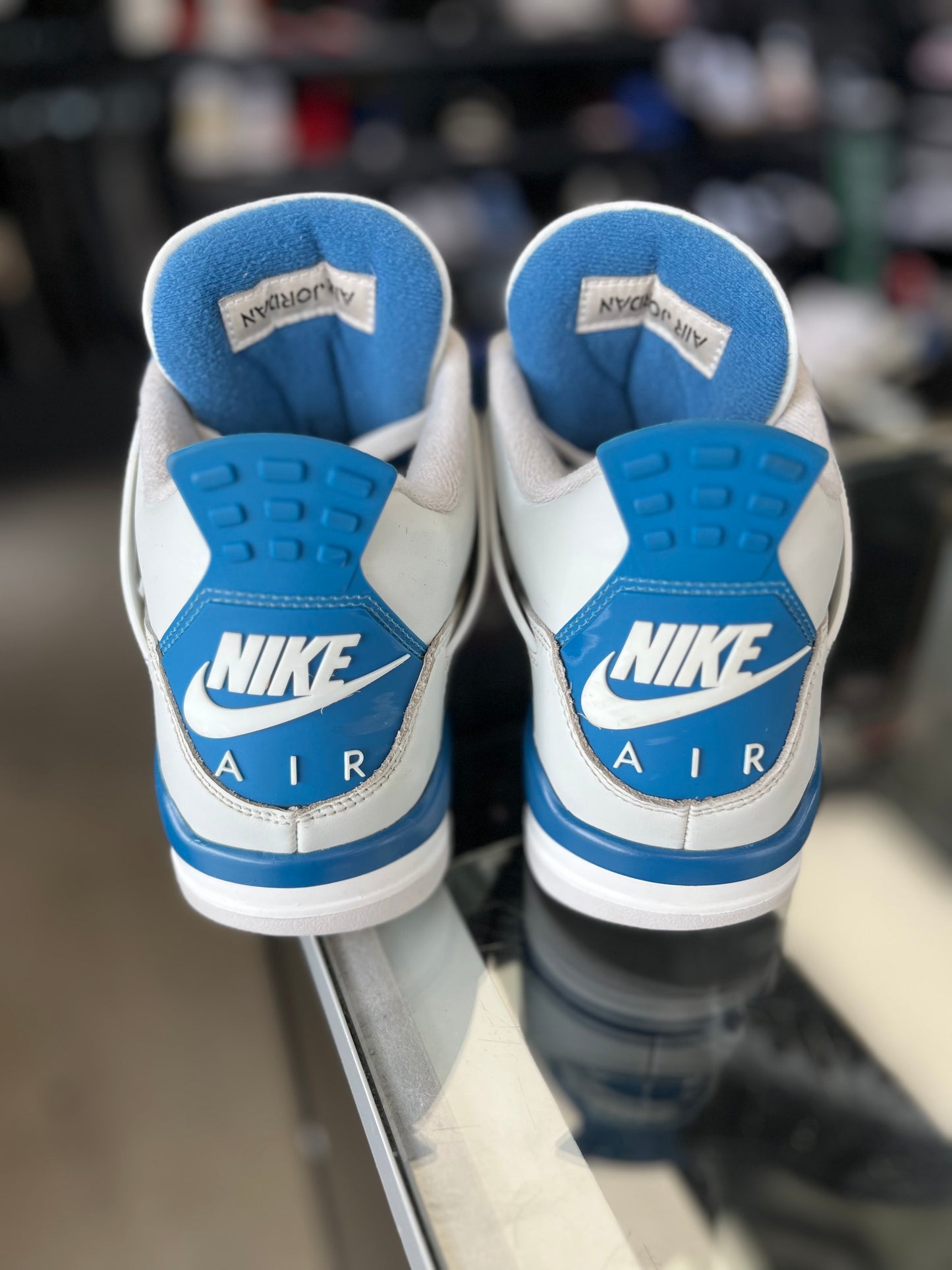 Jordan 4 “Military Blue” Size 9.5