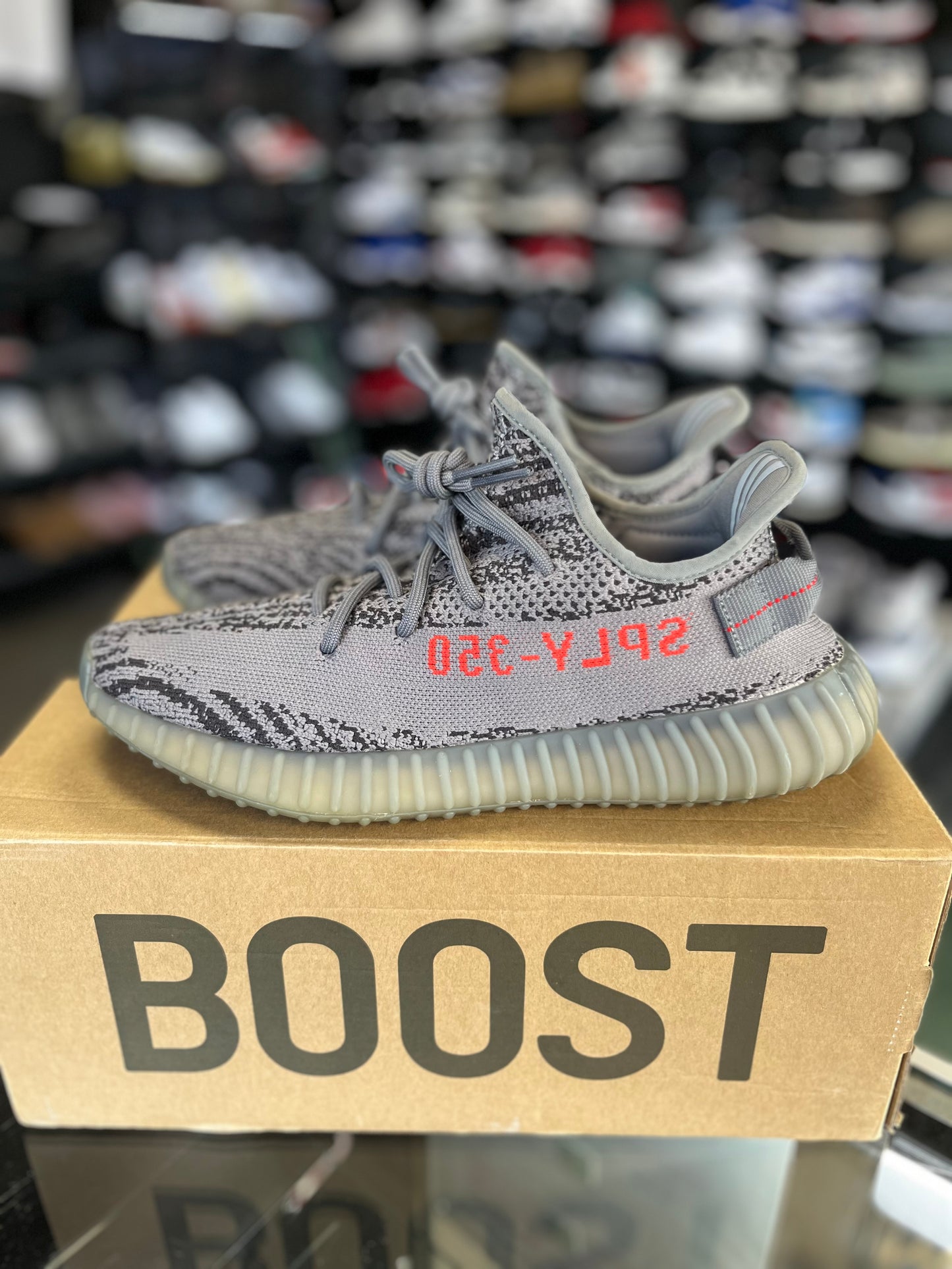 Yeezy 350 “Beluga 2.0” Size 9