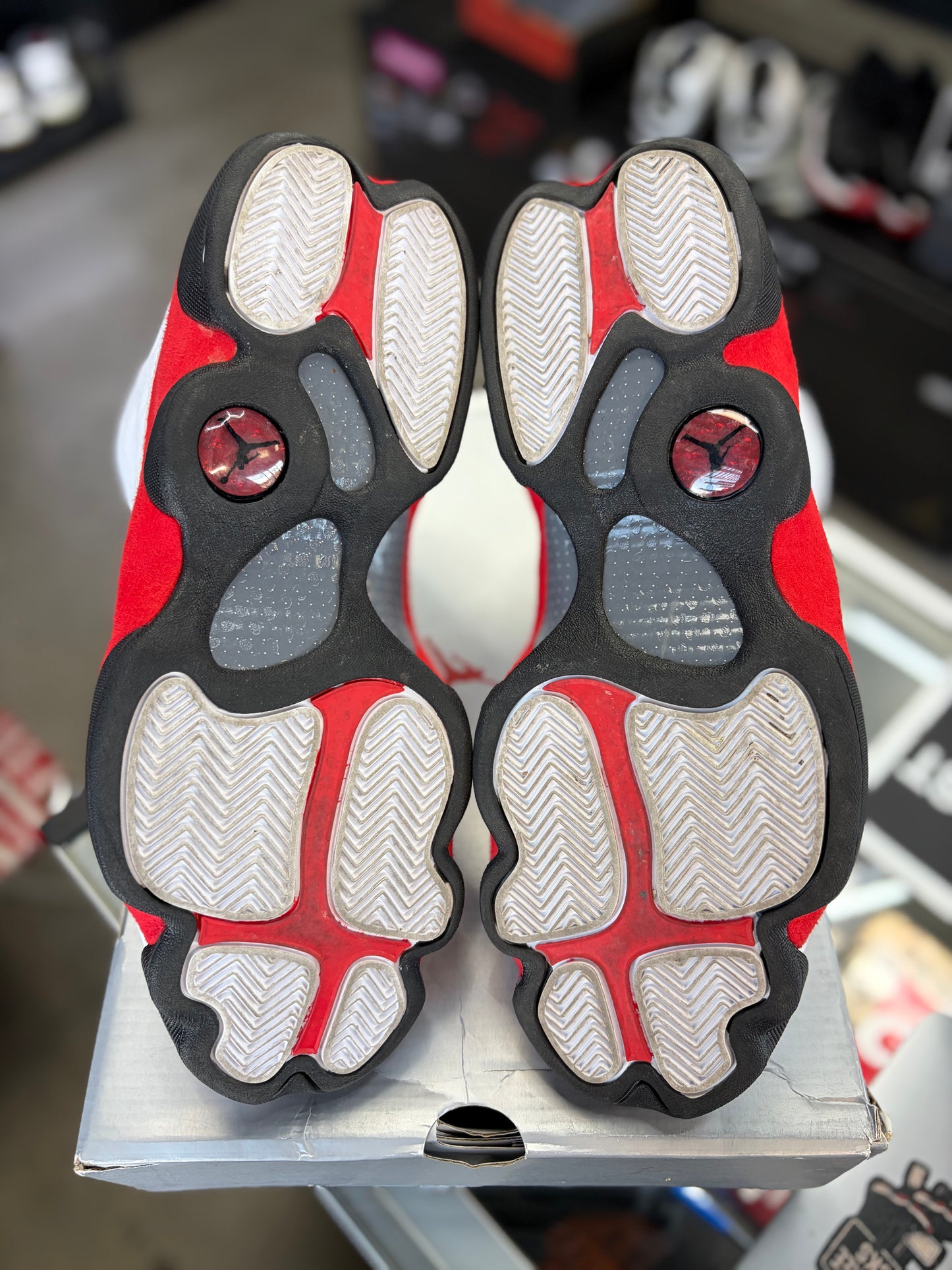 Jordan 13 “Chicago” Size 10.5