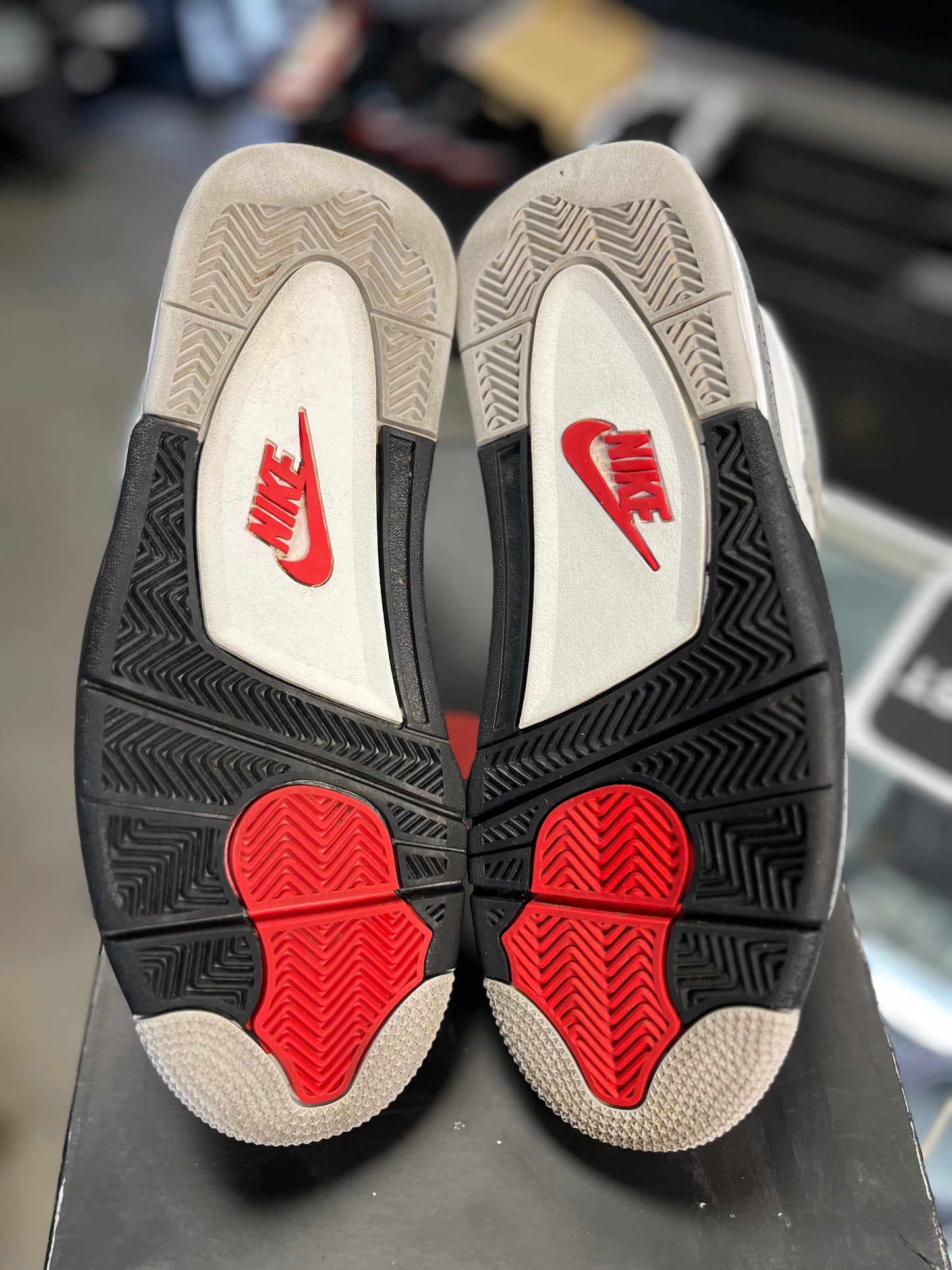 Jordan 4 “White Cement” Size 9