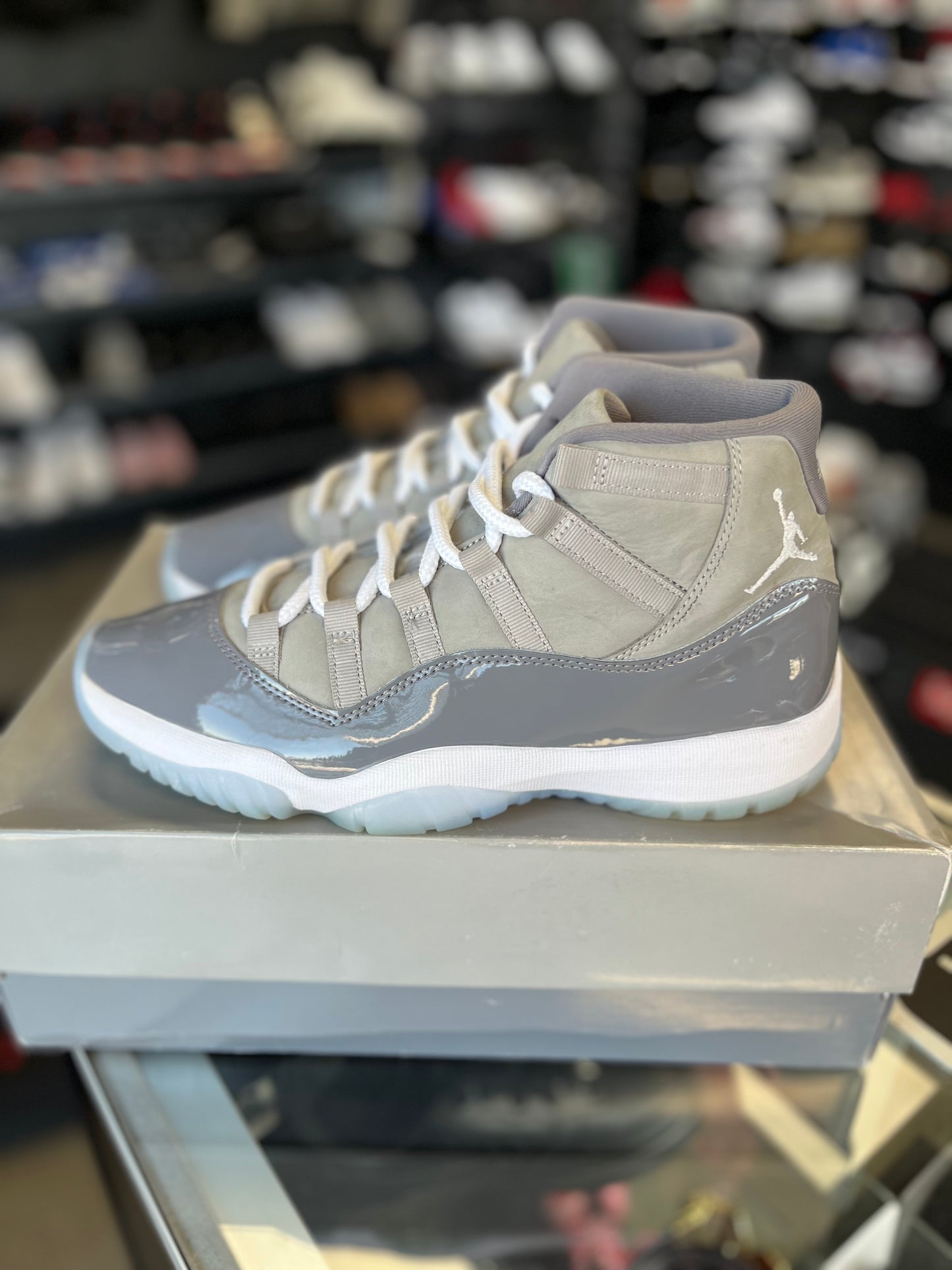 Jordan 11 “Cool Grey” Size 9.5