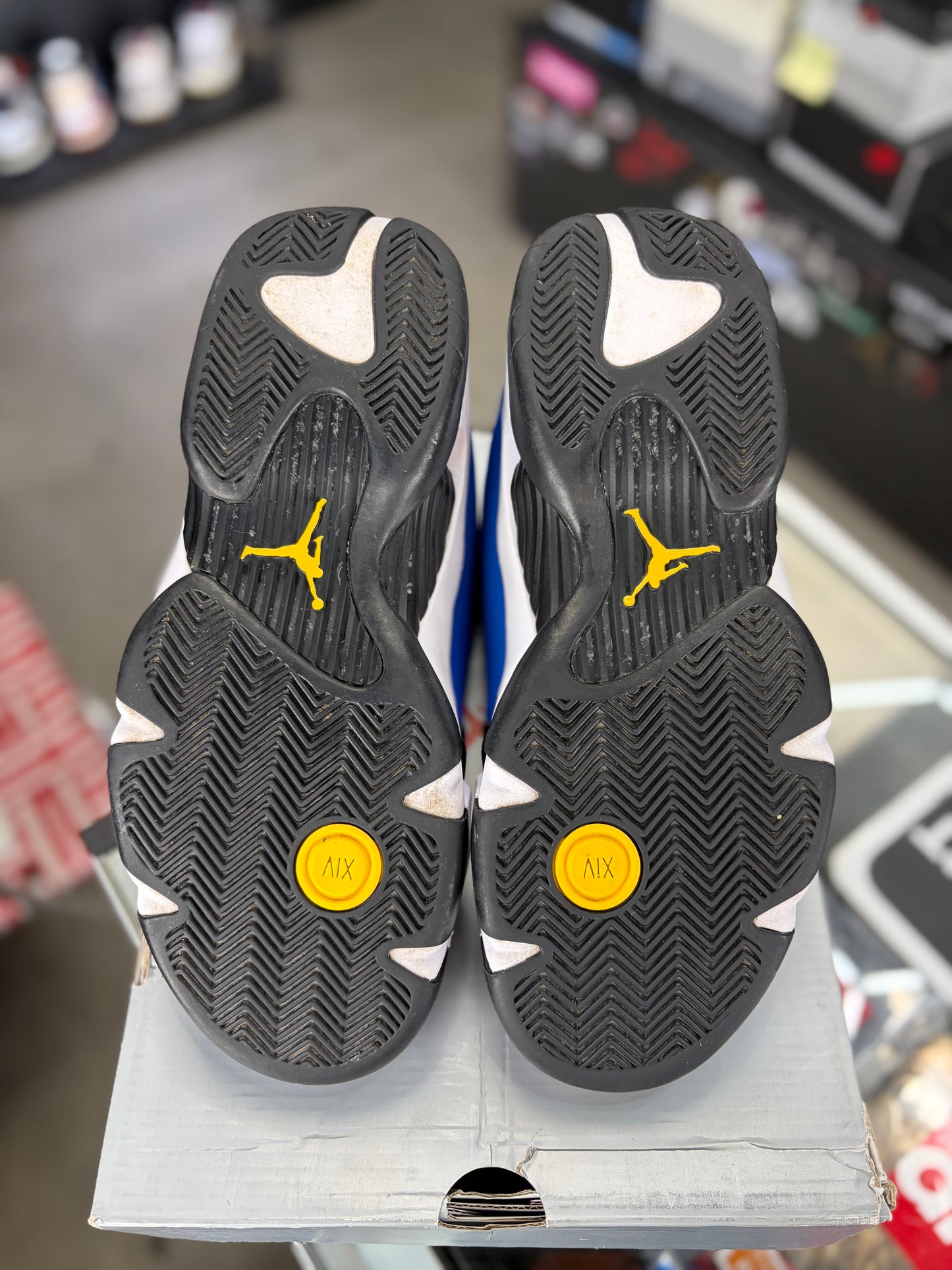 Jordan 14 “Laney” Size 8