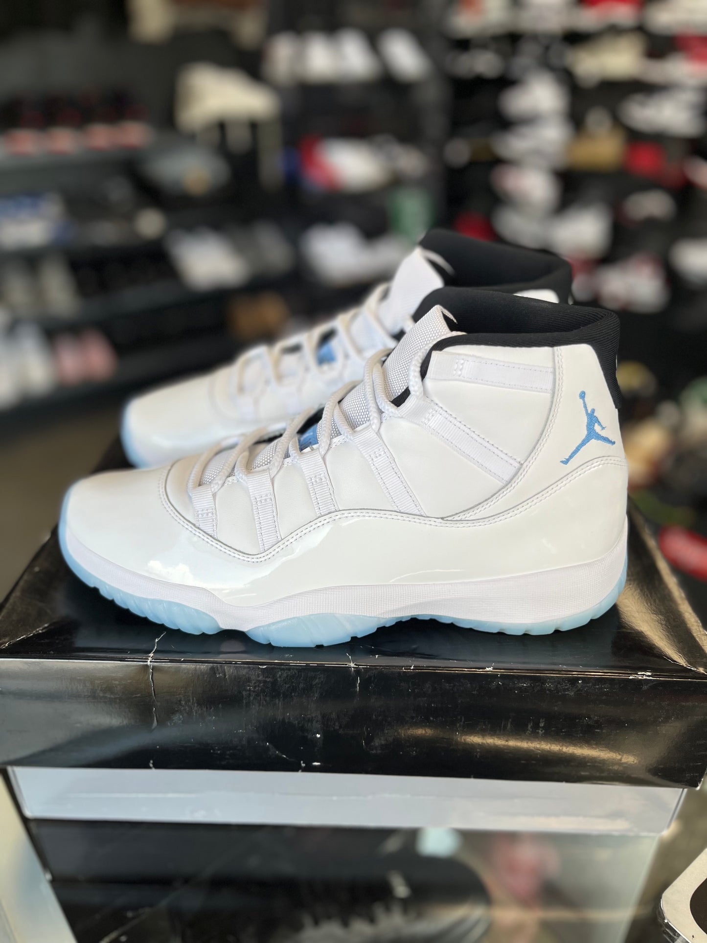 Jordan 11 “Legend Blue” Size 12