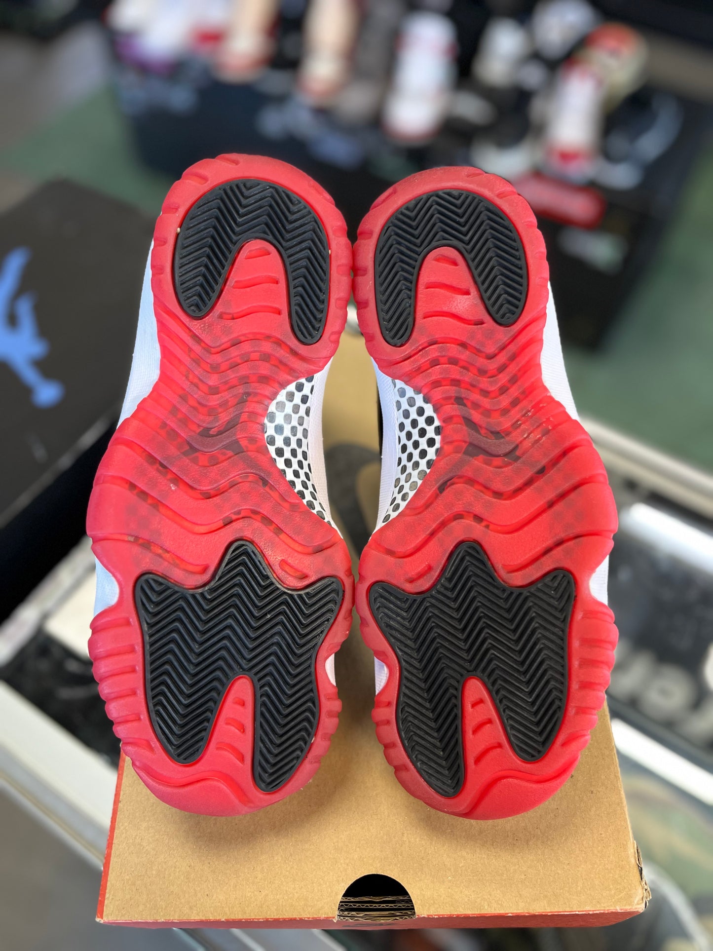Jordan 11 “Bred” (2019) Size 8