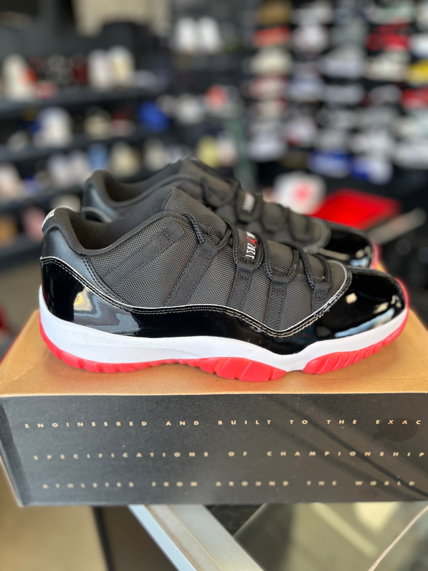 Jordan 11 Low “Bred” Size 12