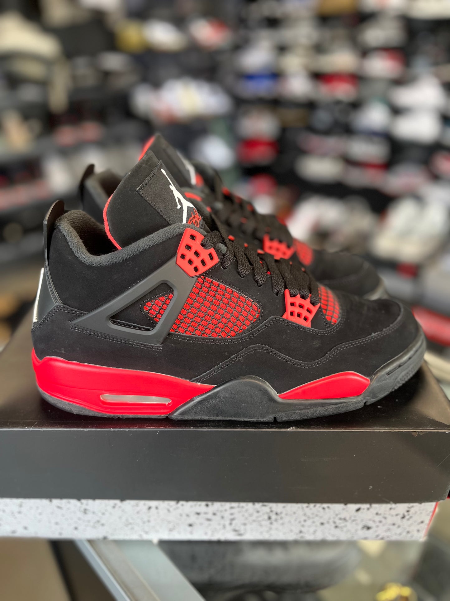 Jordan 4 “Red Thunder” Size 10.5