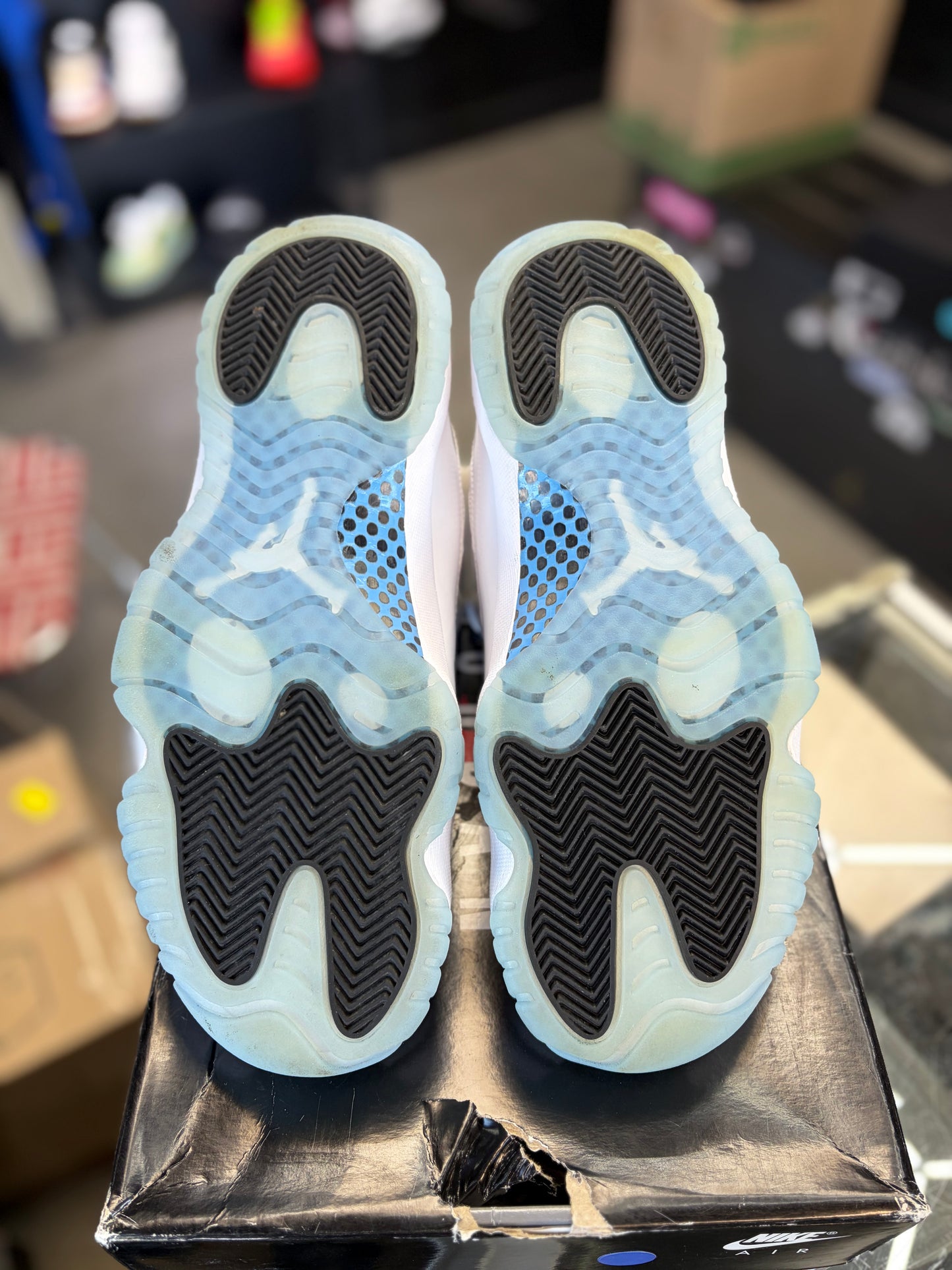 Jordan 11 “Legend Blue” Size 8.5