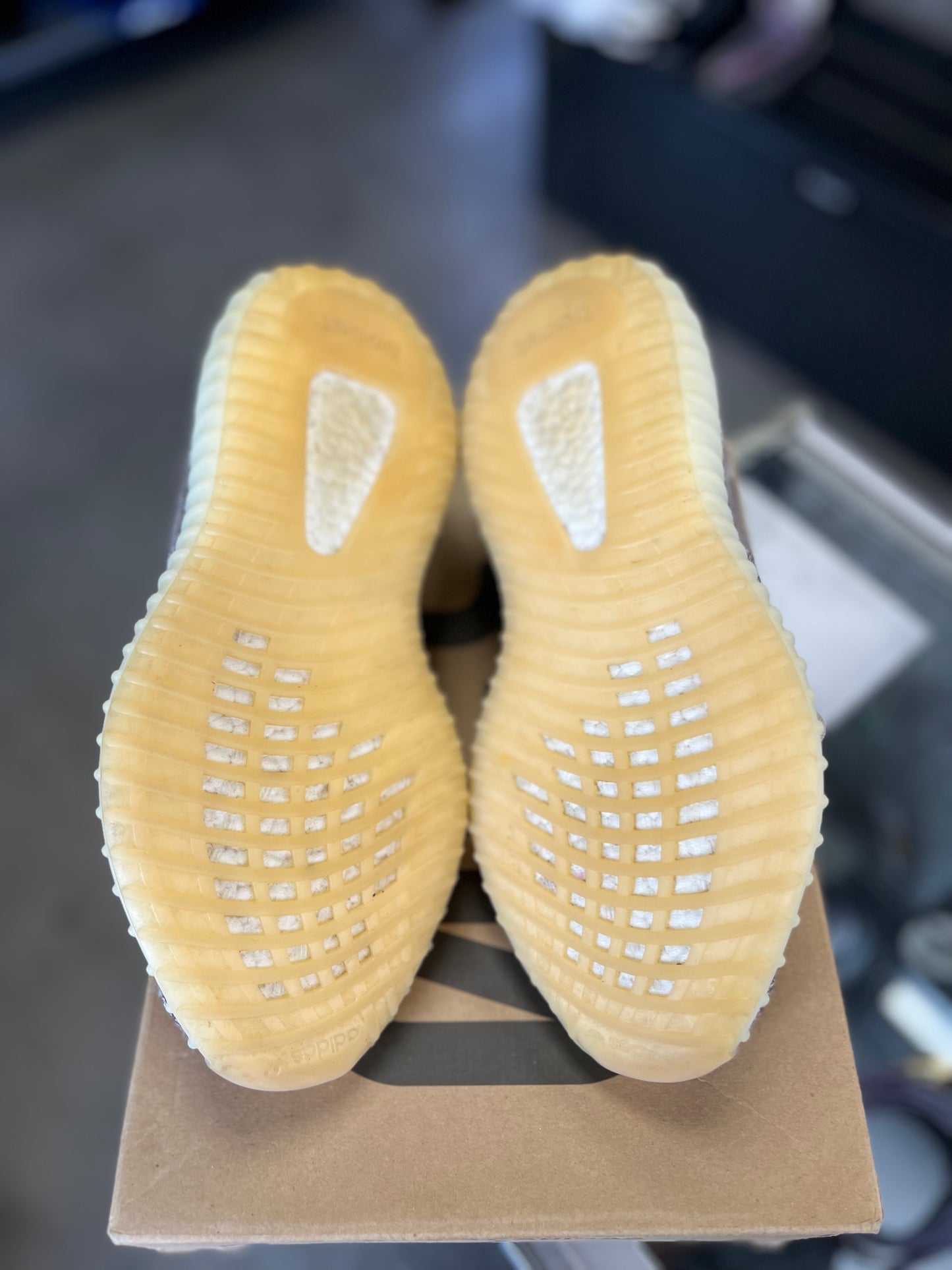 Yeezy 350 “Zyon” Size 8.5