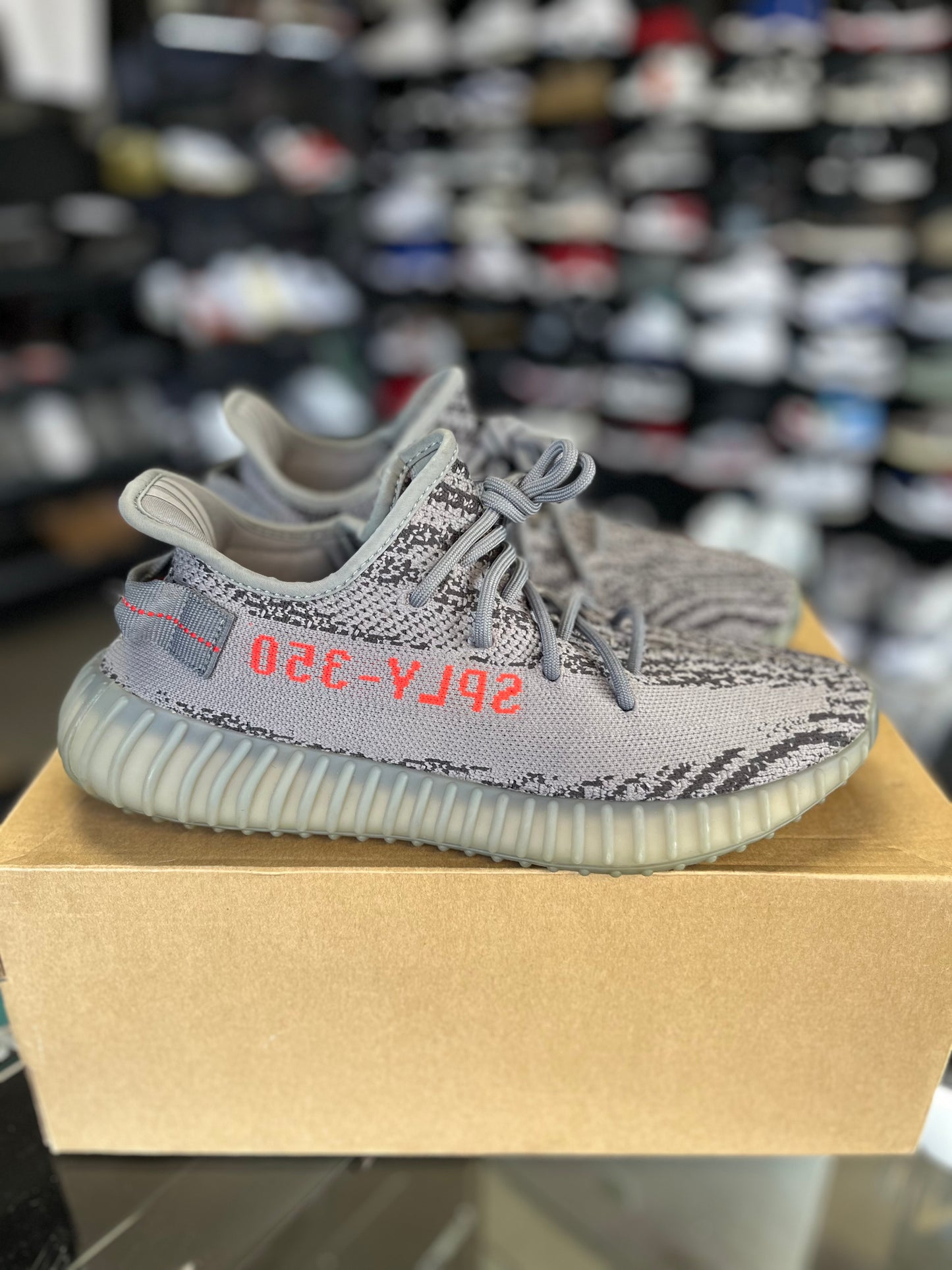 Yeezy 350 “Beluga 2.0” Size 9