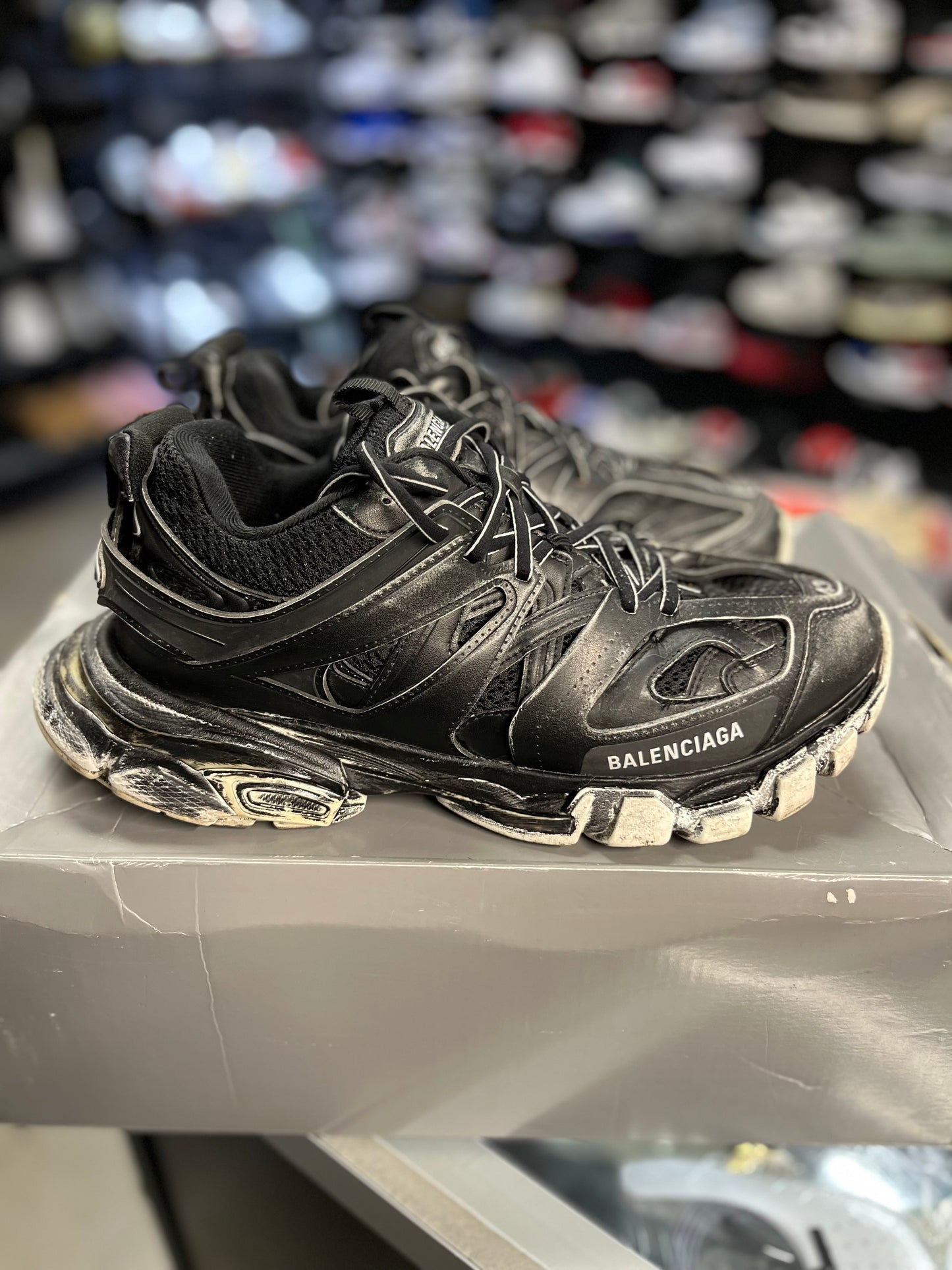 Balenciaga Track “Black” Size 43EU