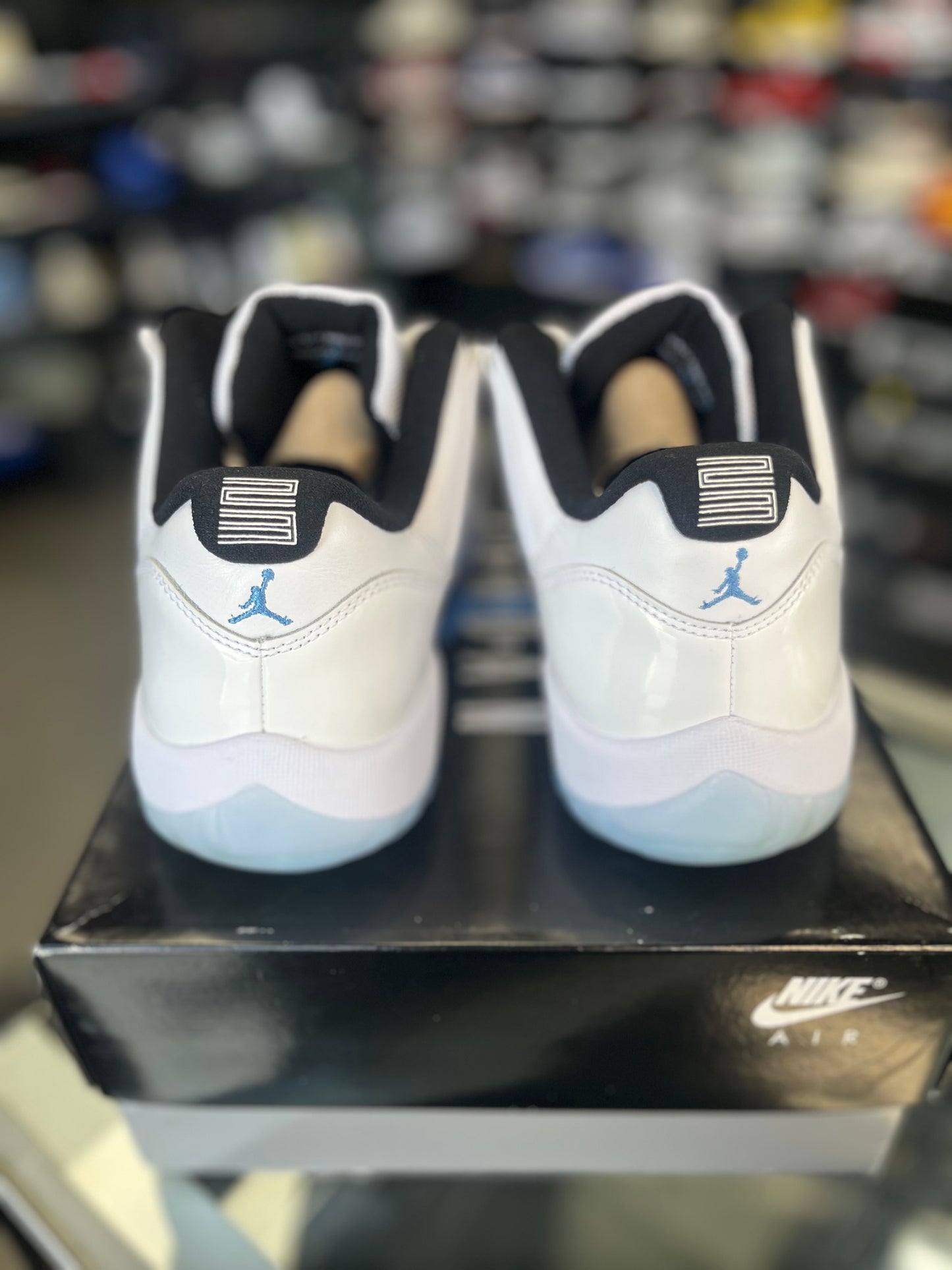 Jordan 11 Low “Legend Blue” Size 10