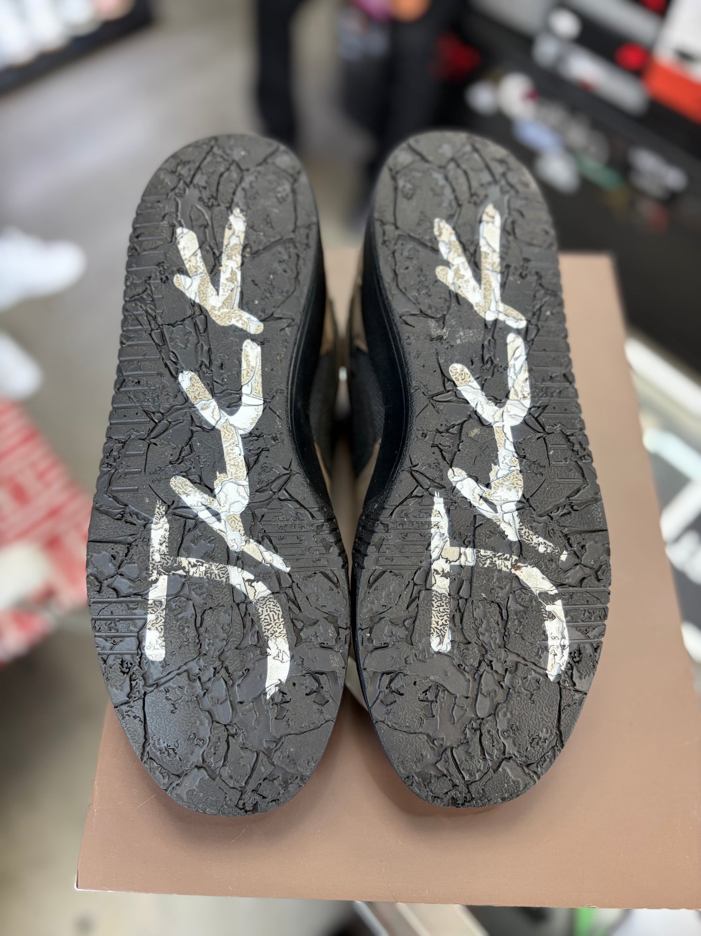 Jumpman Jack x Travis Scott “Mocha” Size 9