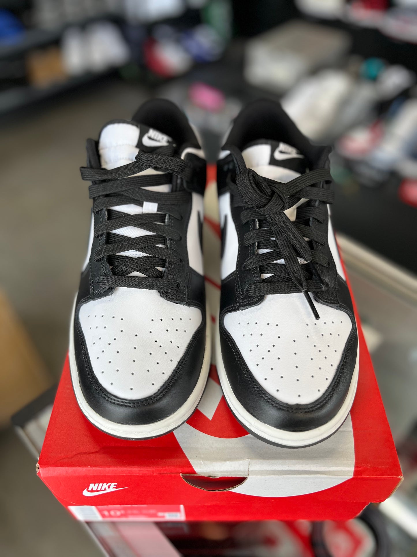 Nike Dunk “Black/White” Size 10.5