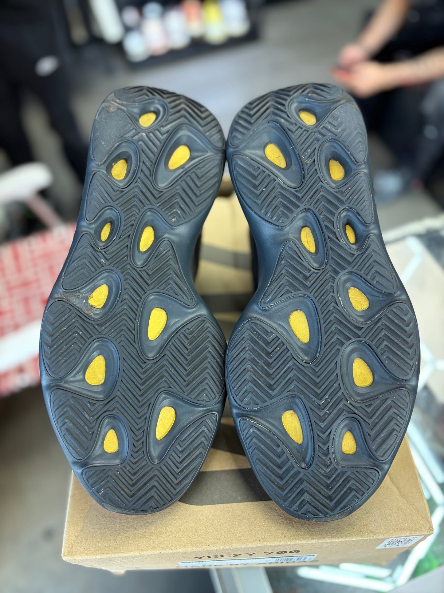 Yeezy 700 v3 “Alvah” Size 11.5