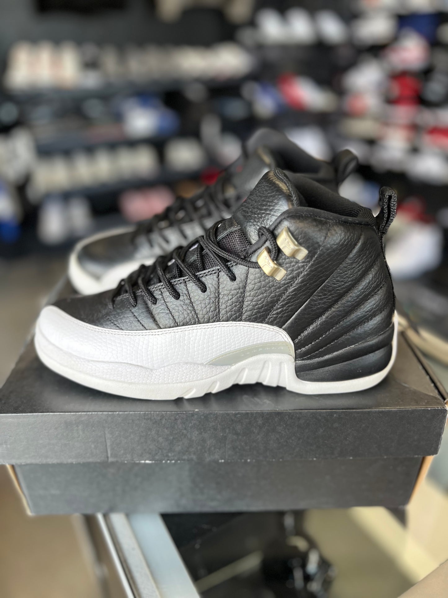 Jordan 12 “Playoffs” (Gs) Size 7y/8.5w