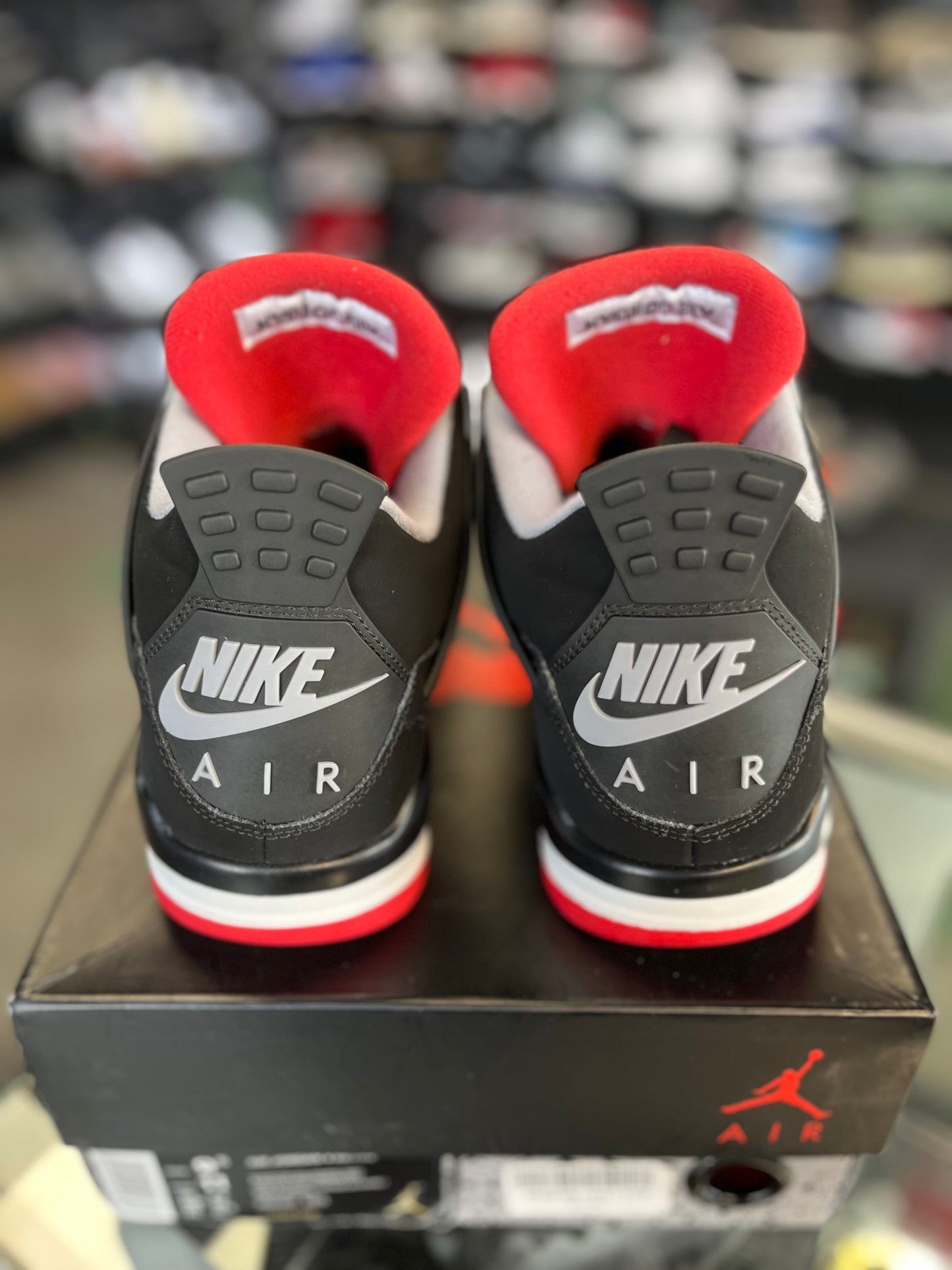 Jordan 4 “Bred” (2019) Size 9.5