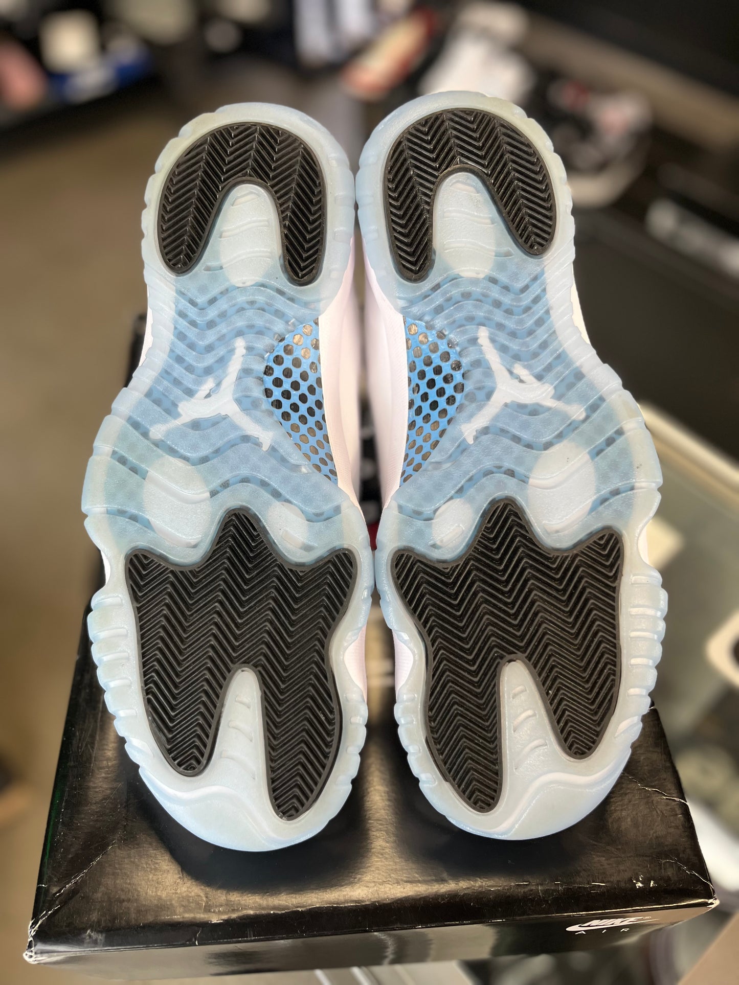 Jordan 11 “Legend Blue” Size 12