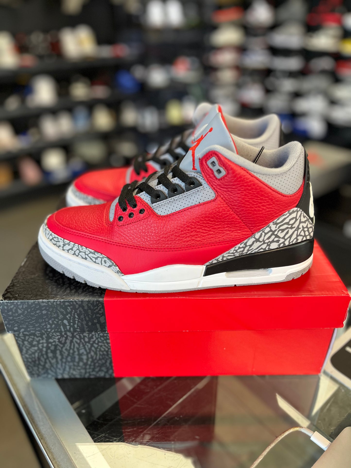 Jordan 3 “Unite SE” Size 9.5