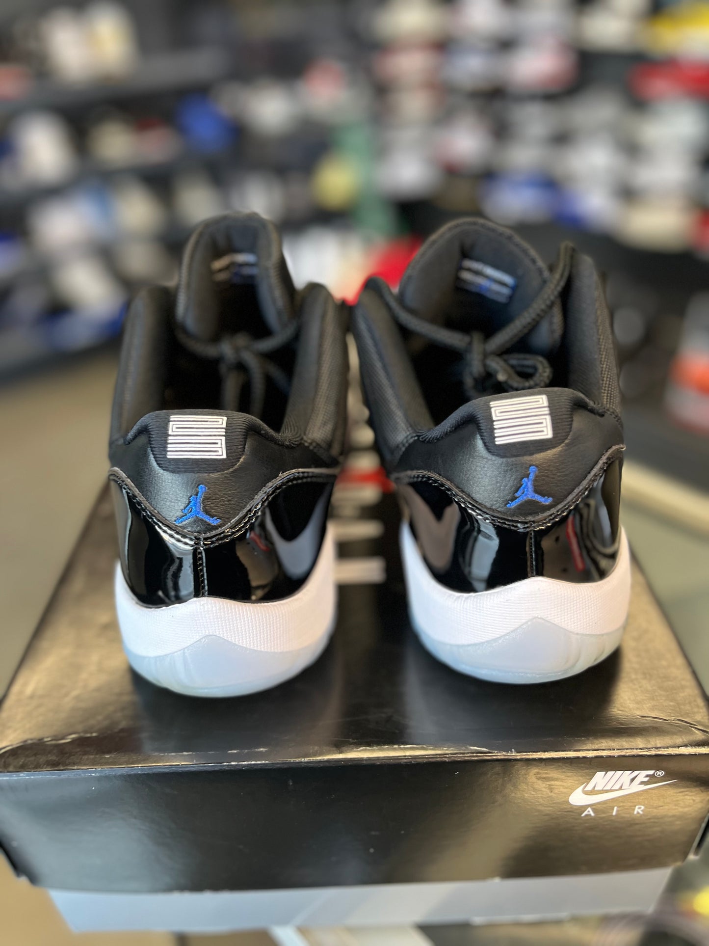 Jordan 11 Low “SPACEJAM” Size 12