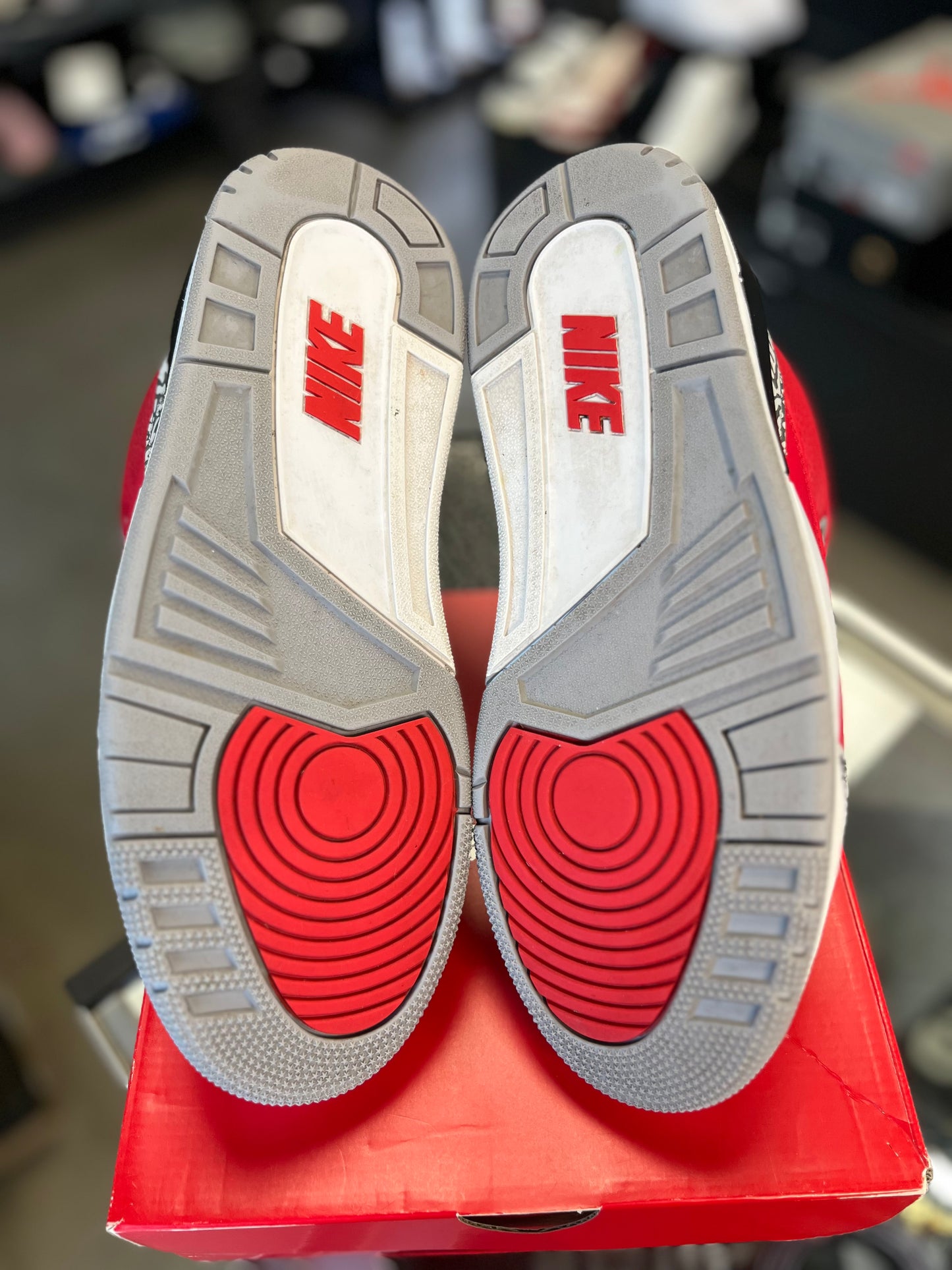 Jordan 3 “Unite SE” Size 9.5