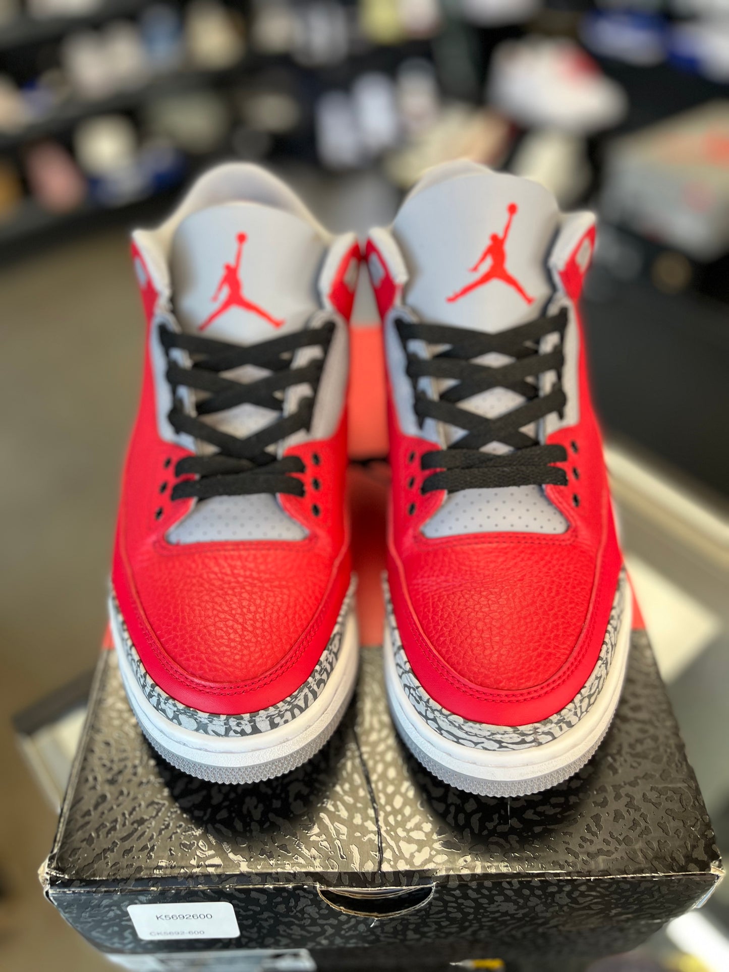 Jordan 3 “Unite SE” Size 9.5
