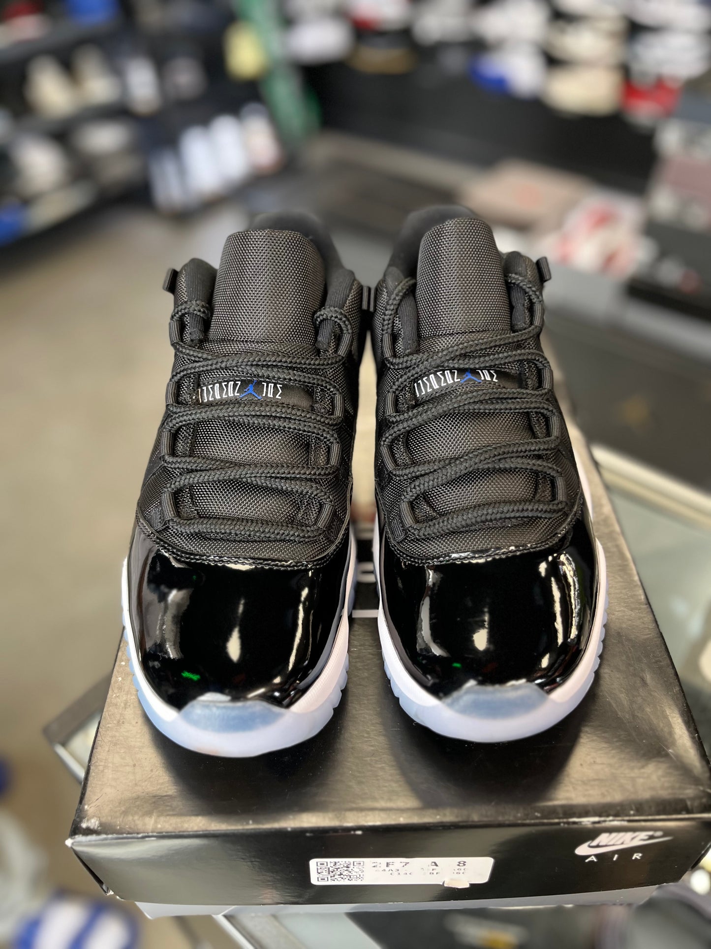 Jordan 11 Low “SPACEJAM” Size 11.5