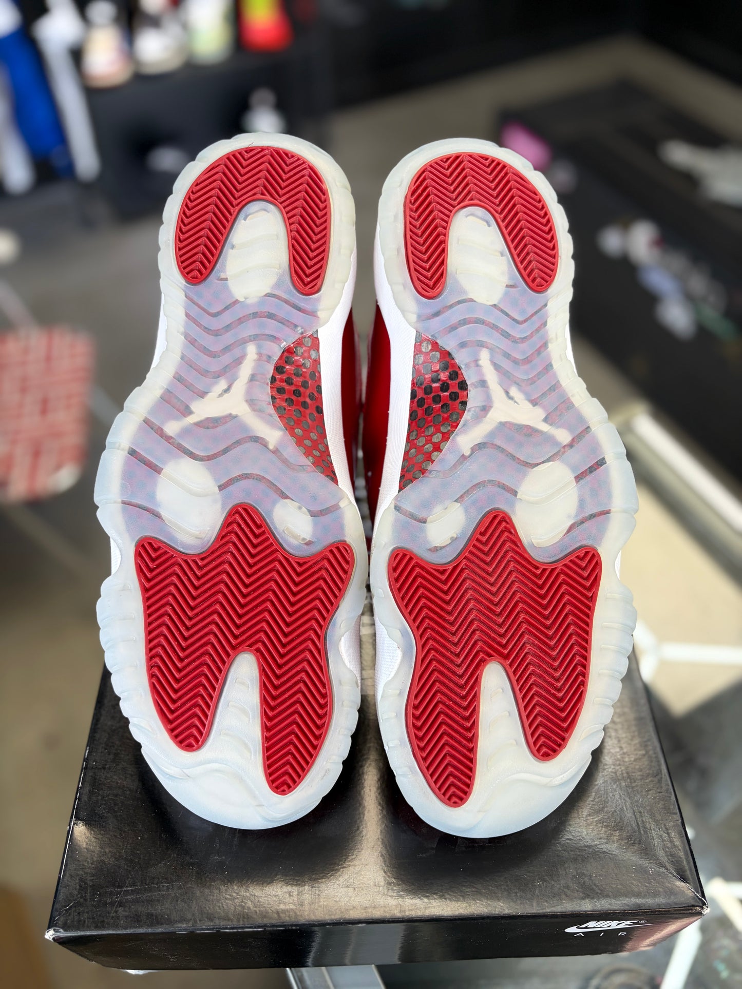 Jordan 11 “Cherry” Size 12.5