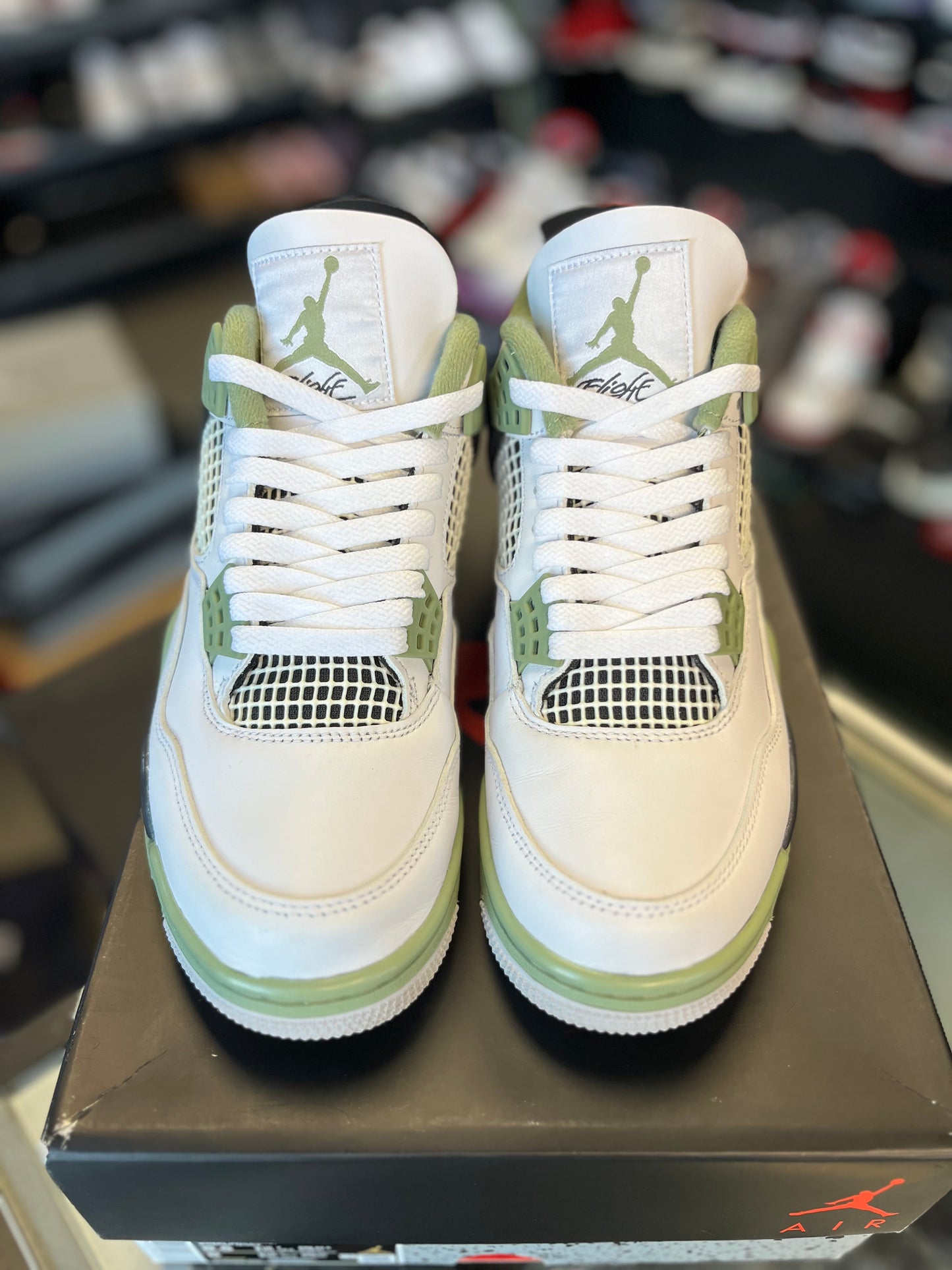 Jordan 4 “Seafoam” Size 8 Men