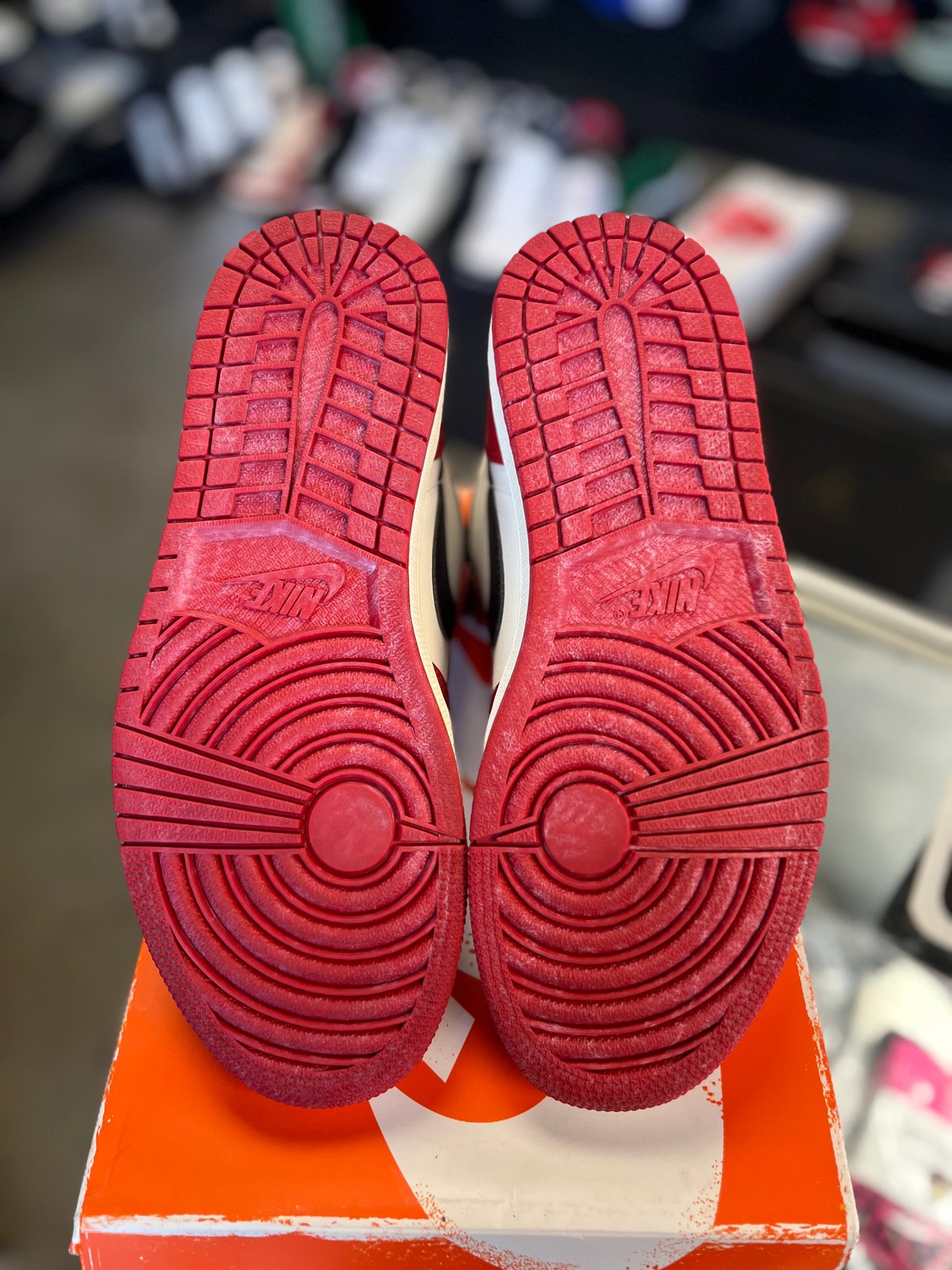 Jordan 1 “Lost & Found” Size 8