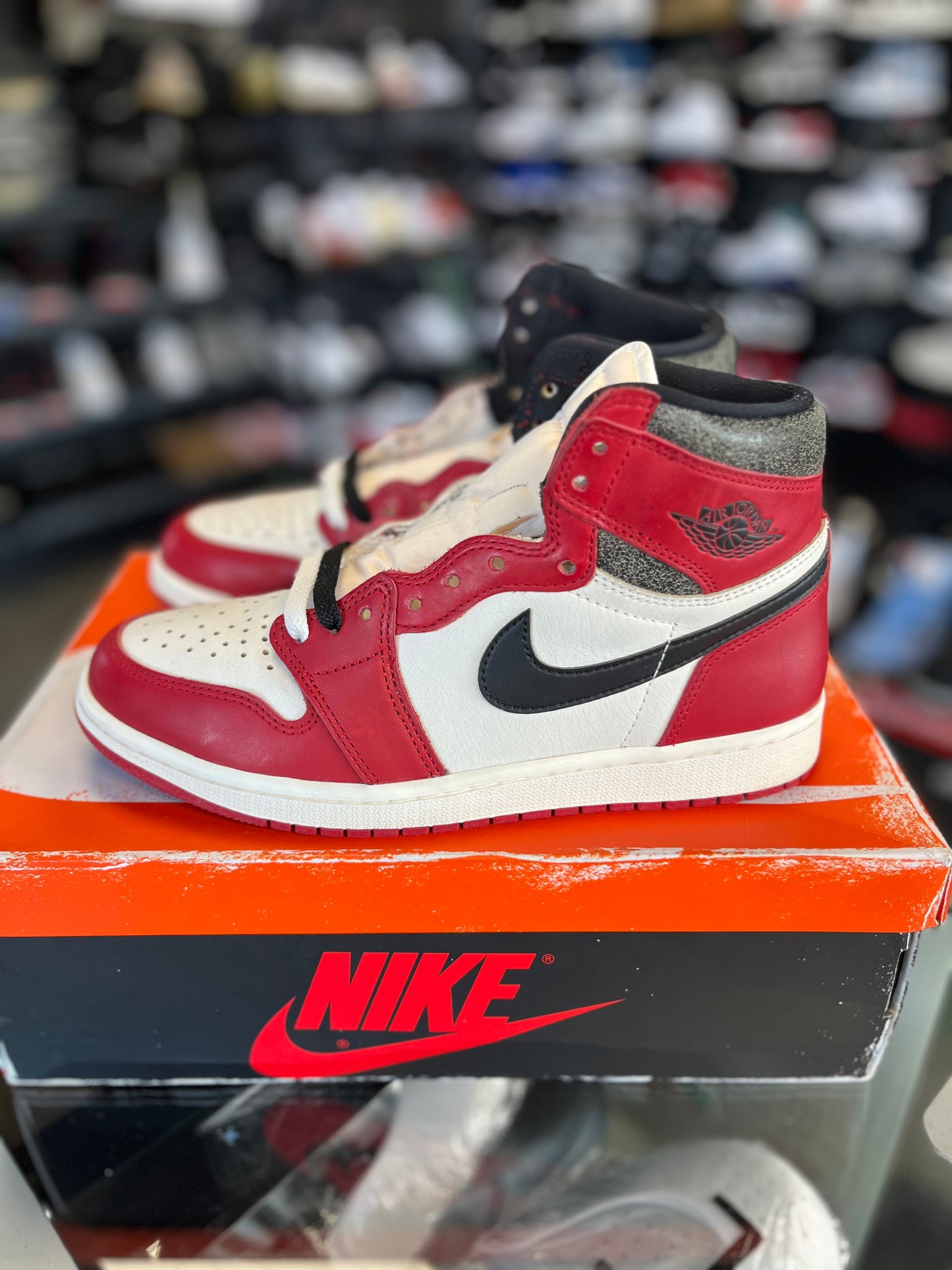 Jordan 1 “Lost & Found” Size 8.5