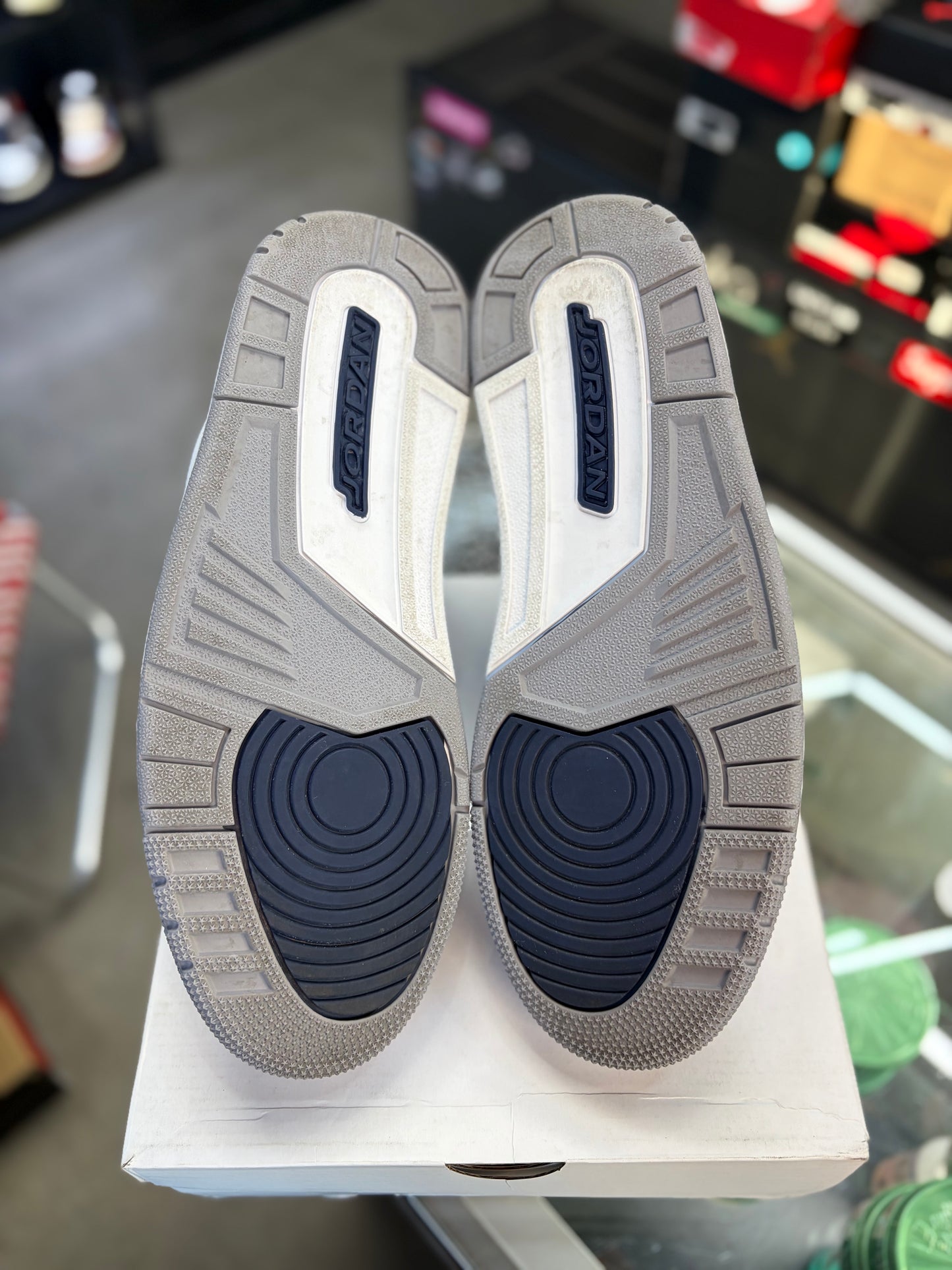 Jordan 3 “Midnight Navy” Size 11