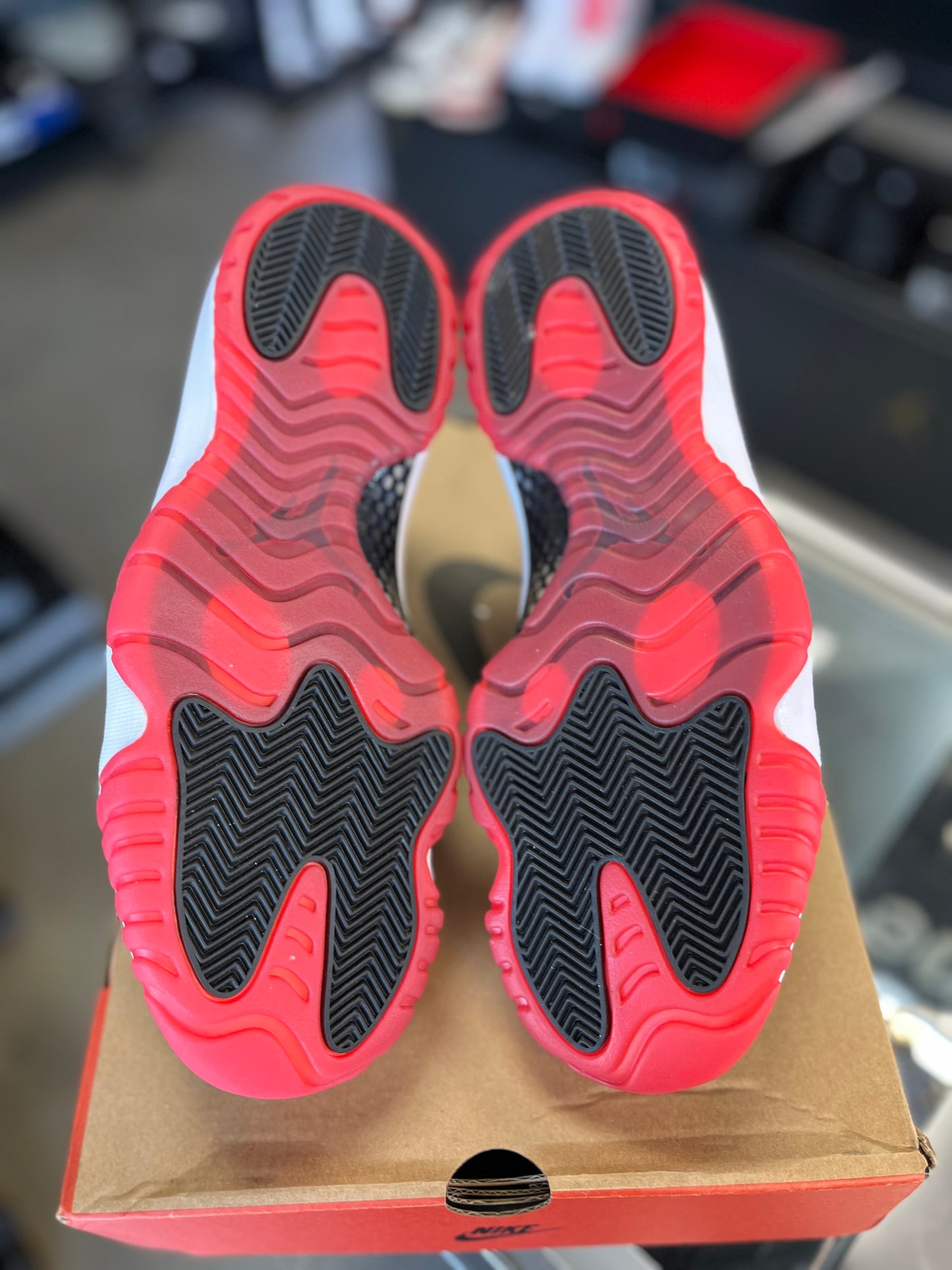 Jordan 11 Low “Bred” Size 12