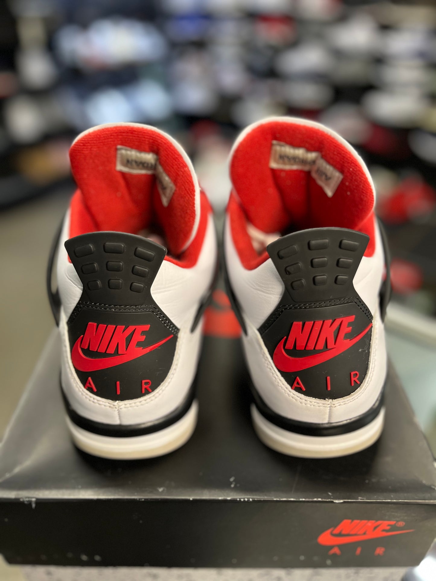 Jordan 4 “Fire Red” Size 10