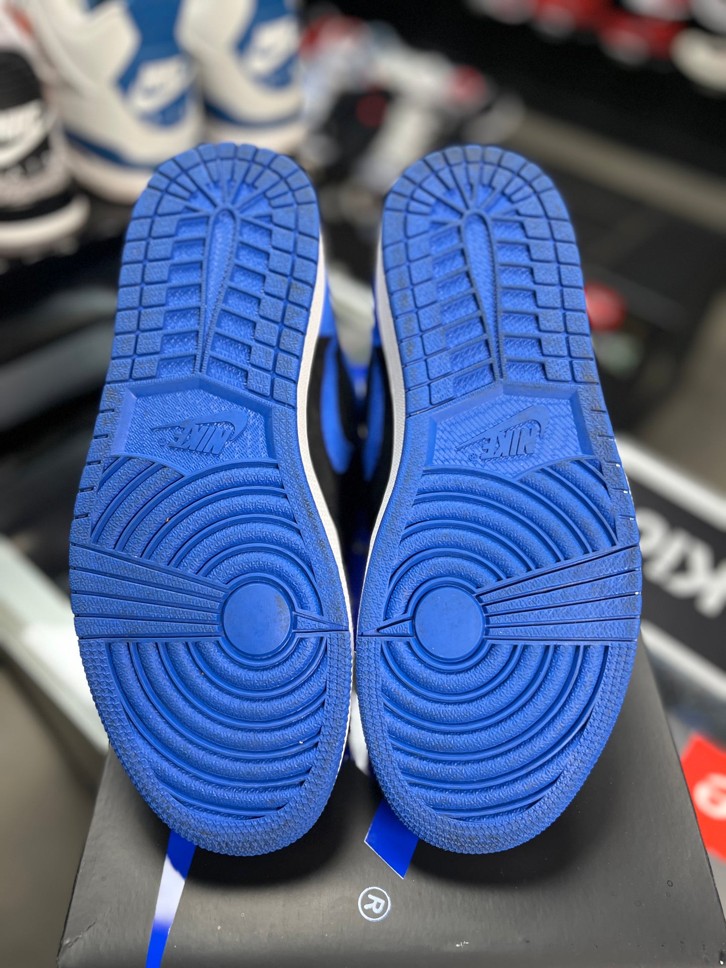 Jordan 1 “Royal Reimagined” Size 8.5