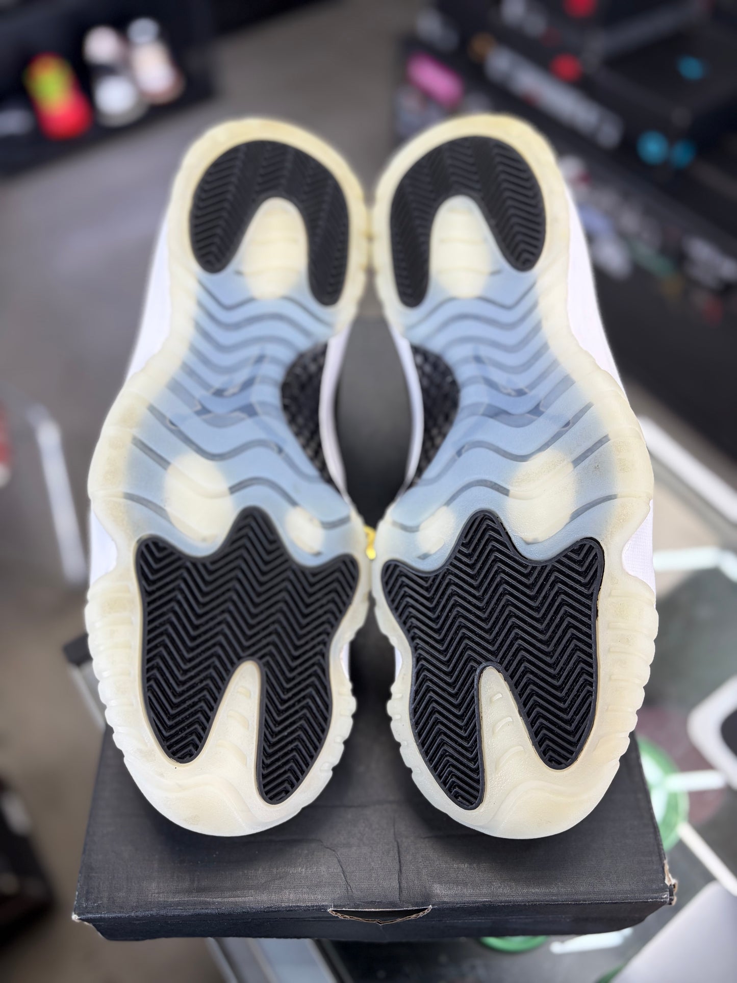 Jordan 11 Low “Baron” Size 11
