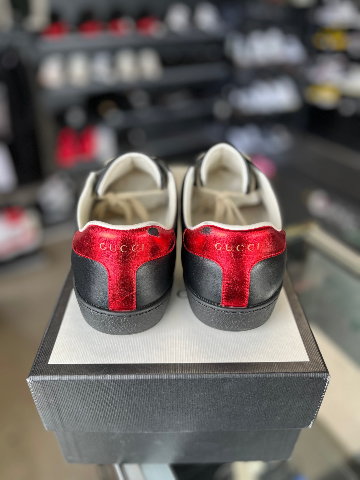 Gucci Ace Black Stripe Size 8-8.5 Men
