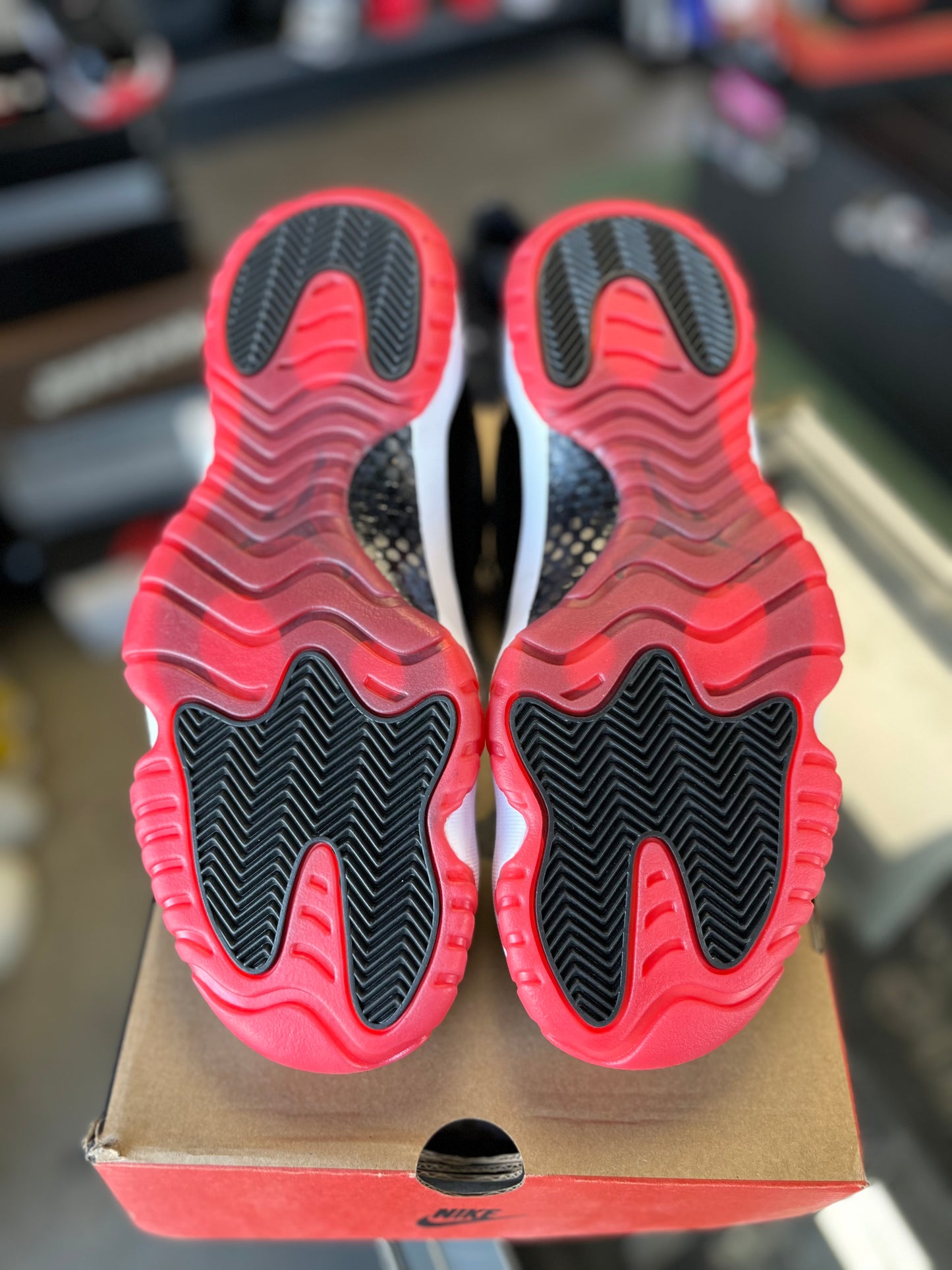 Jordan 11 Low “Bred” (2025)