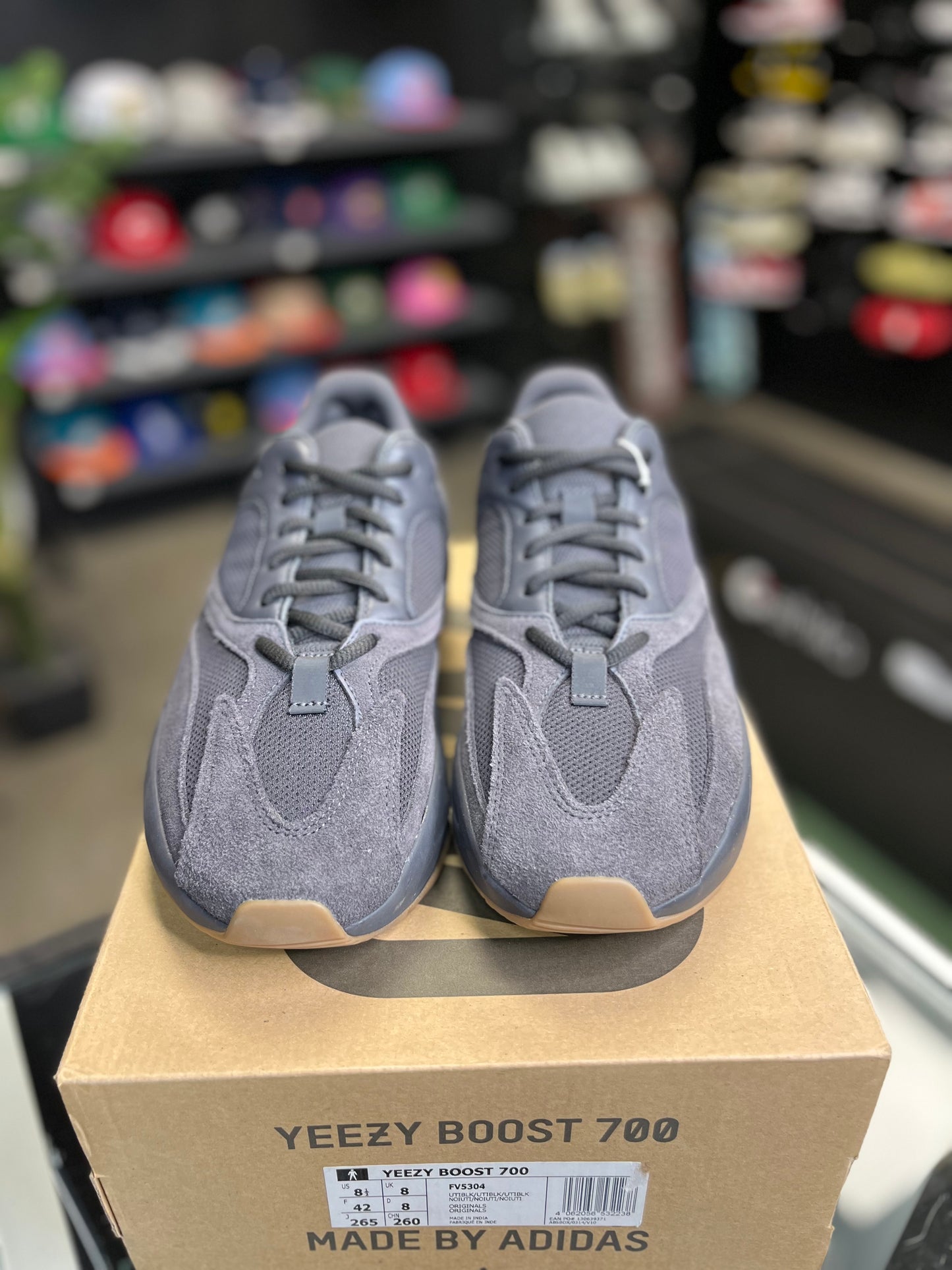 Yeezy Boost 700 “Utility Black” Size 8.5