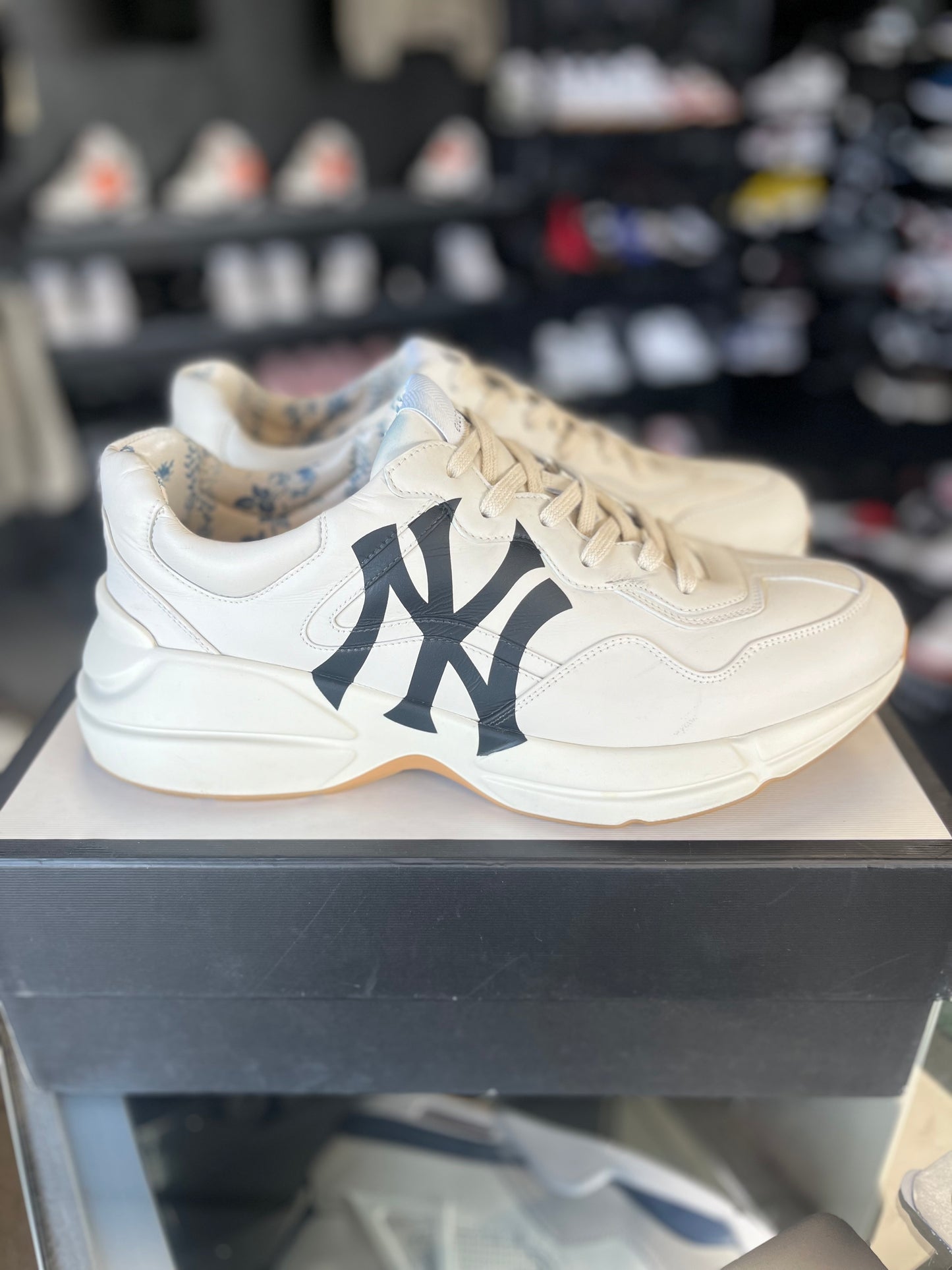 Gucci Rhyton “New York Yankees” Size 11