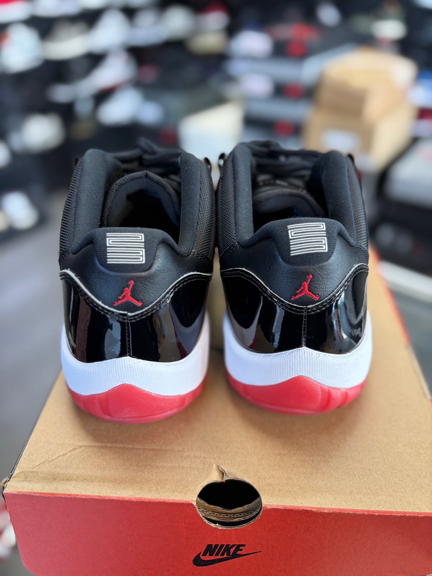 Jordan 11 Low “Bred” Size 11