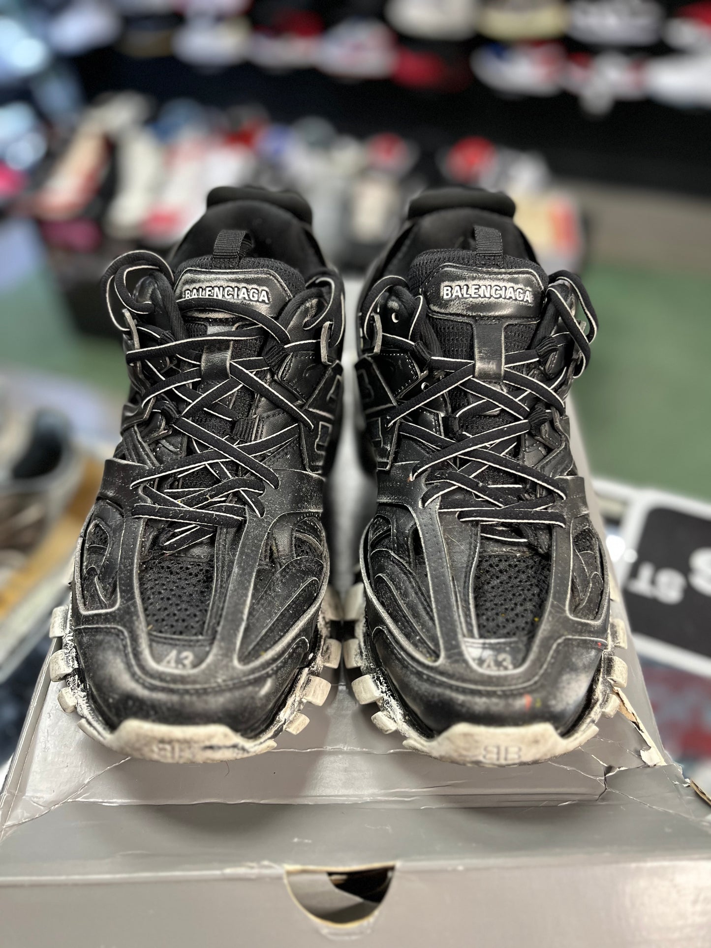Balenciaga Track “Black” Size 43EU